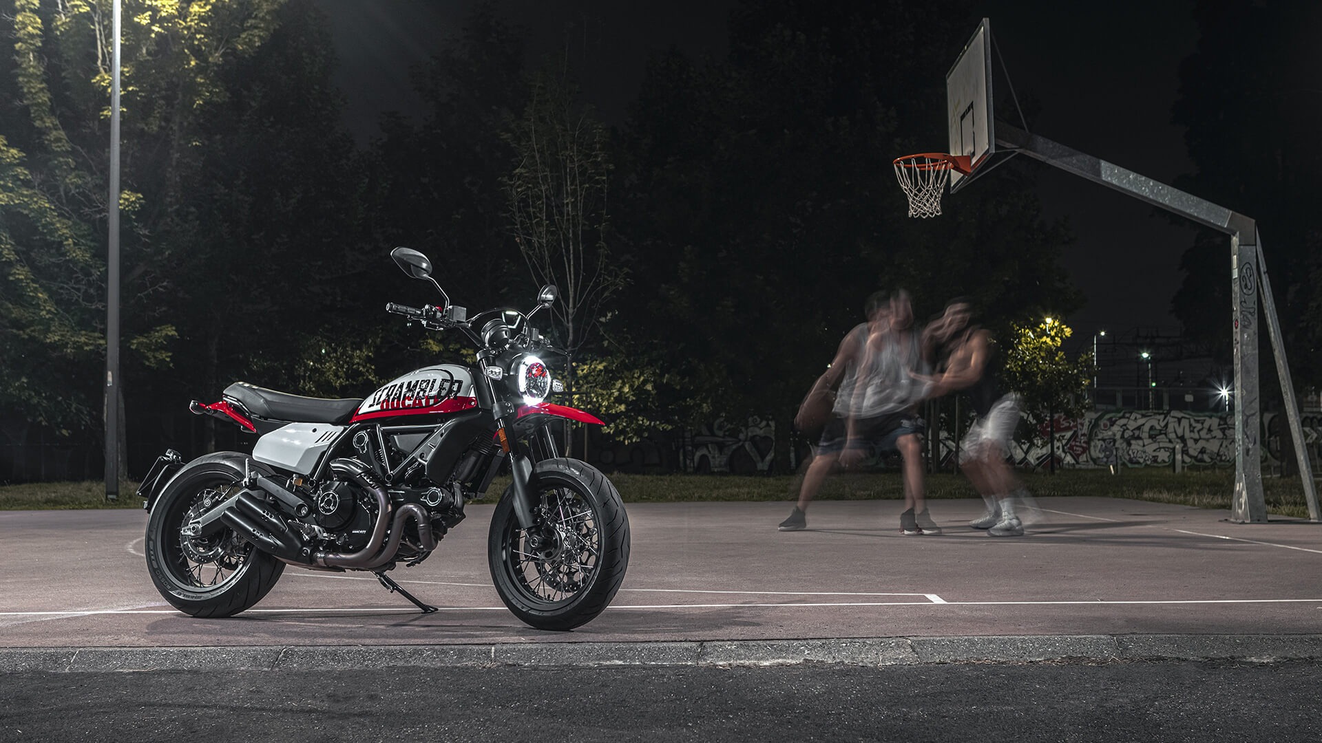 Ducati Scrambler Urban Motard 2022 sẽ được bán tại Việt Nam với giá hơn 400 triệu
