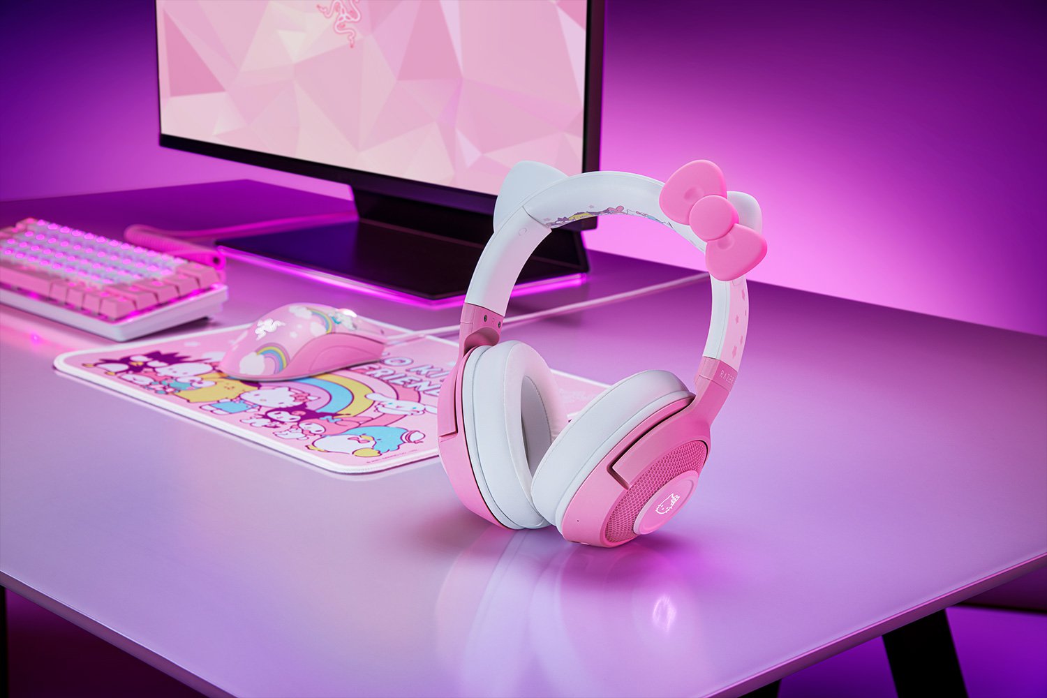 Razer ra mắt bộ sưu tập kết hợp Hello Kitty and Friends hoàn toàn mới đến game thủ Việt