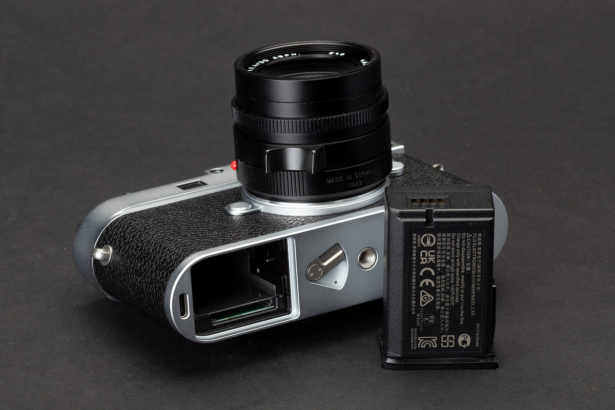 Leica M11 chính thức ra mắt với cảm biến 60MP cùng công nghệ "ba chế độ phân giải"