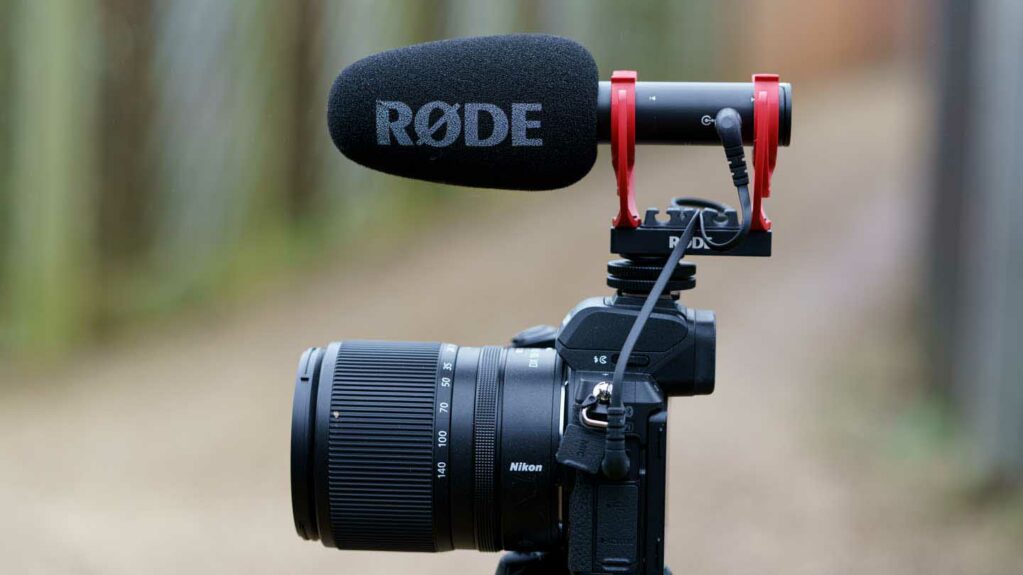 RØDE ra mắt microphone VideoMic GO II với hai cổng kết nối 3.5mm và USB đa năng