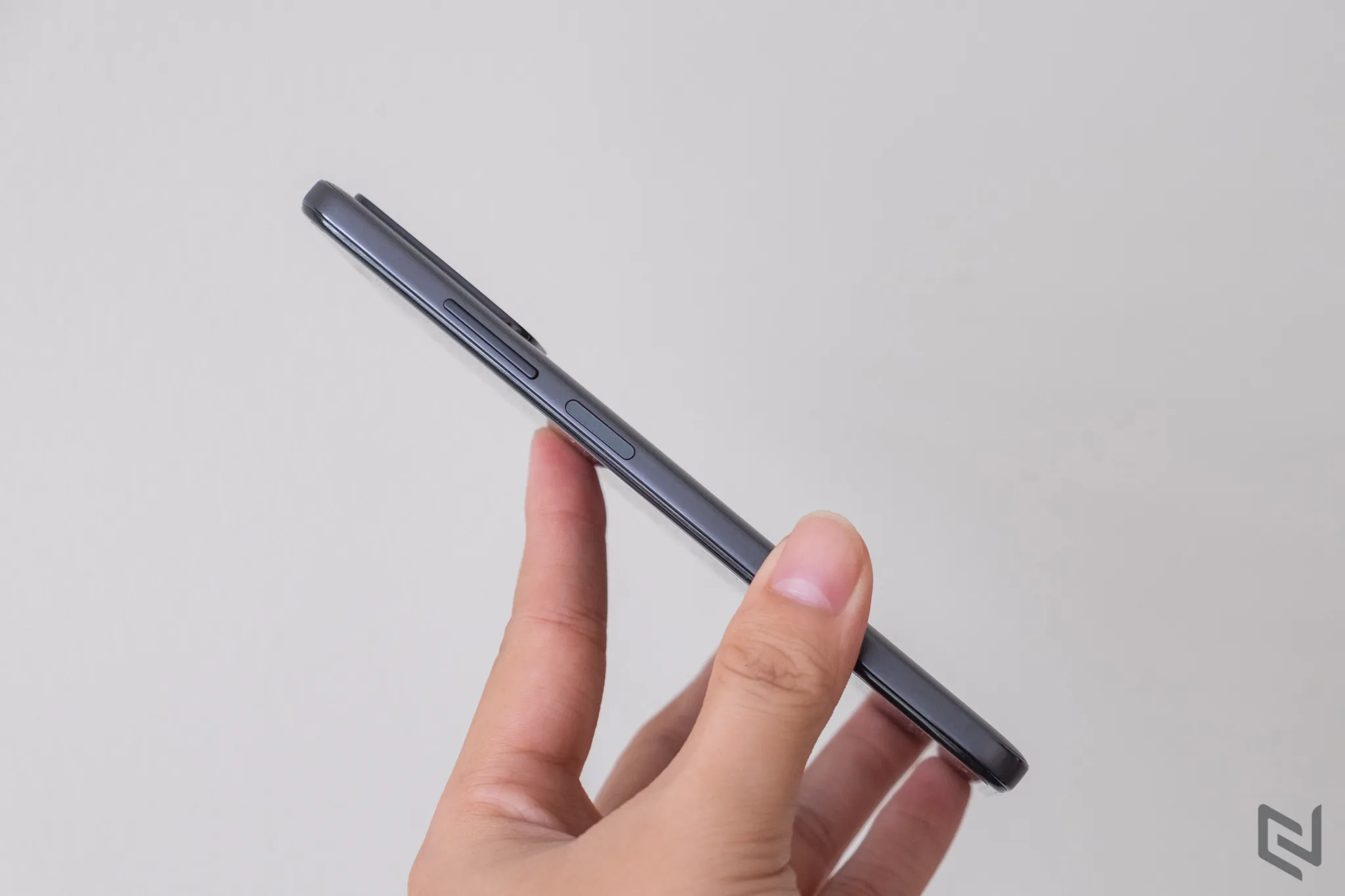 Mở hộp Redmi Note 11 - Mặt lưng nhám đẹp mắt và cao cấp, cụm camera chuyên nghiệp