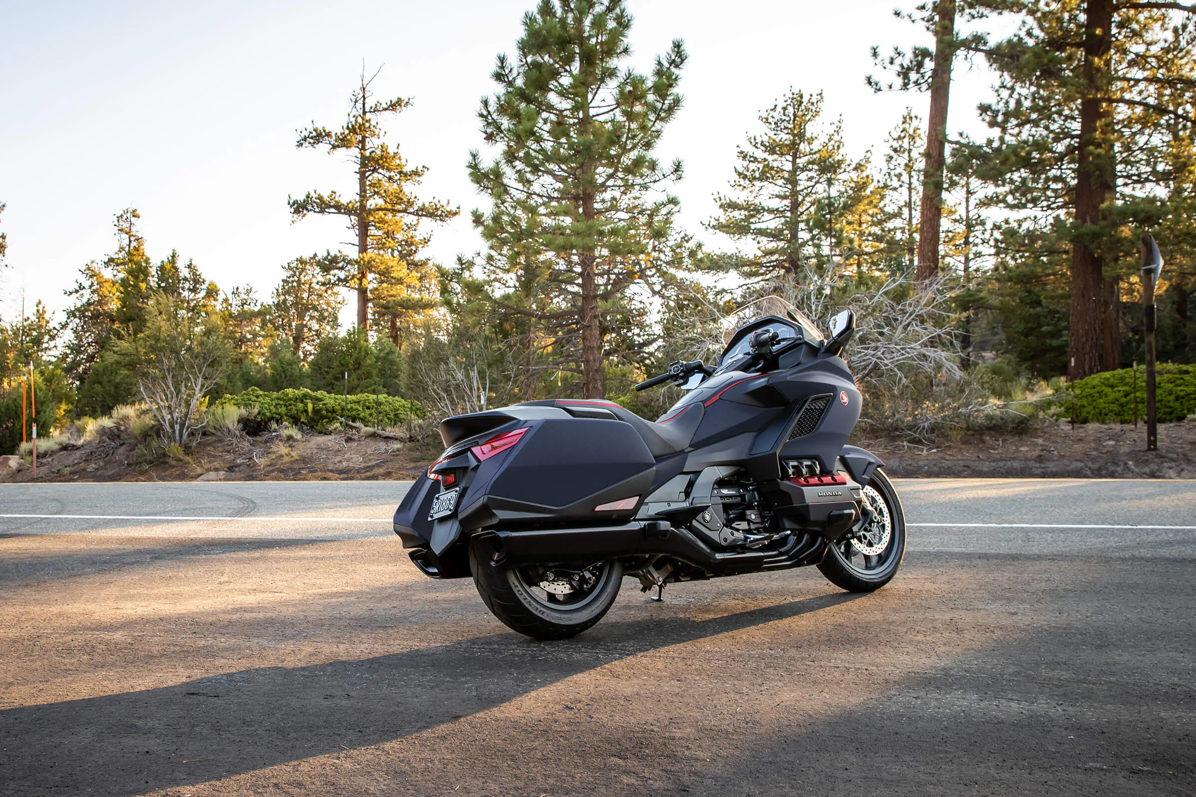 Honda Việt Nam ra mắt mẫu xe phân khối lớn Gold Wing và Rebel 500 phiên bản 2022