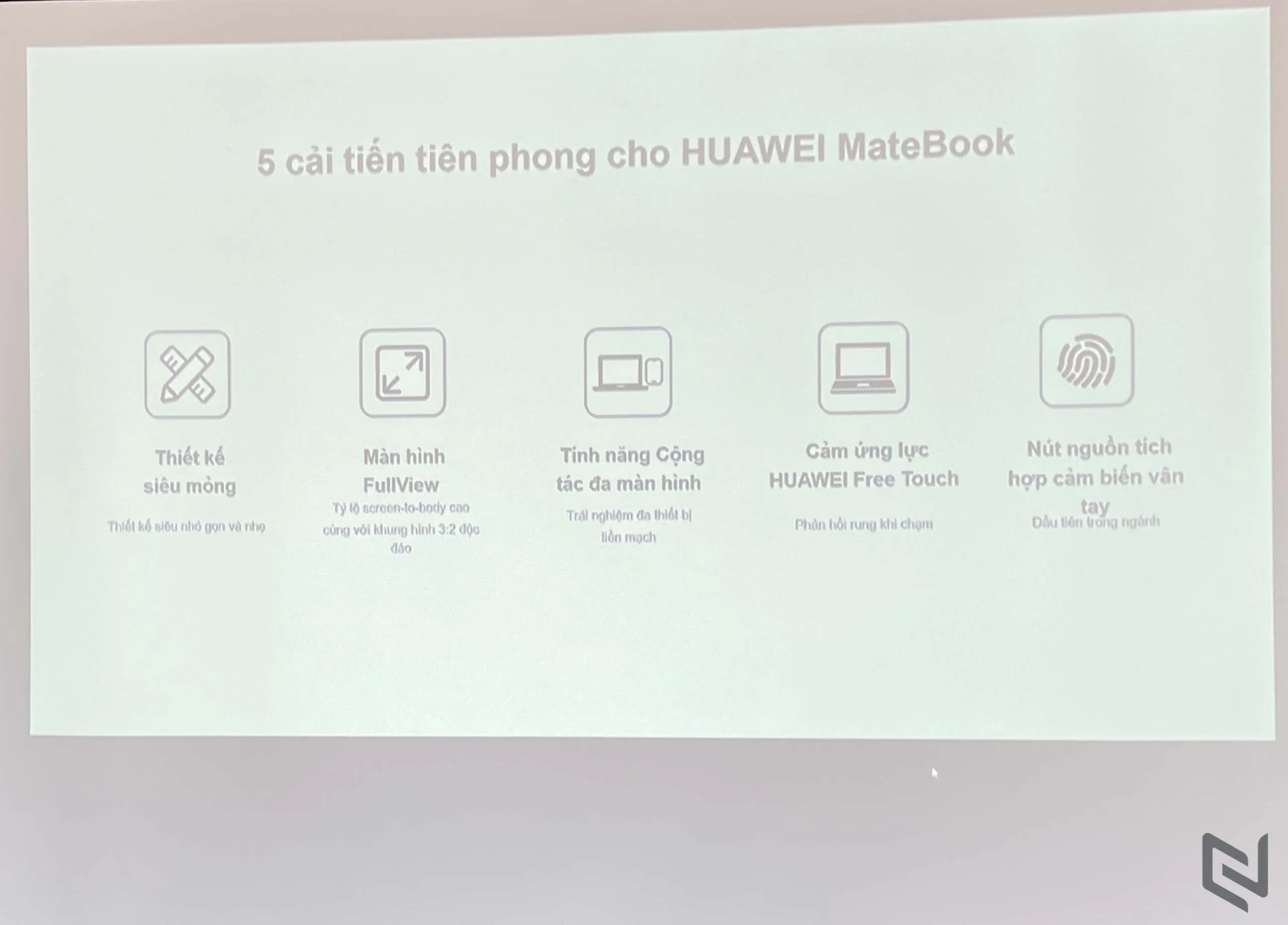 HUAWEI giới thiệu laptop cao cấp HUAWEI MateBook 14 tại Việt Nam