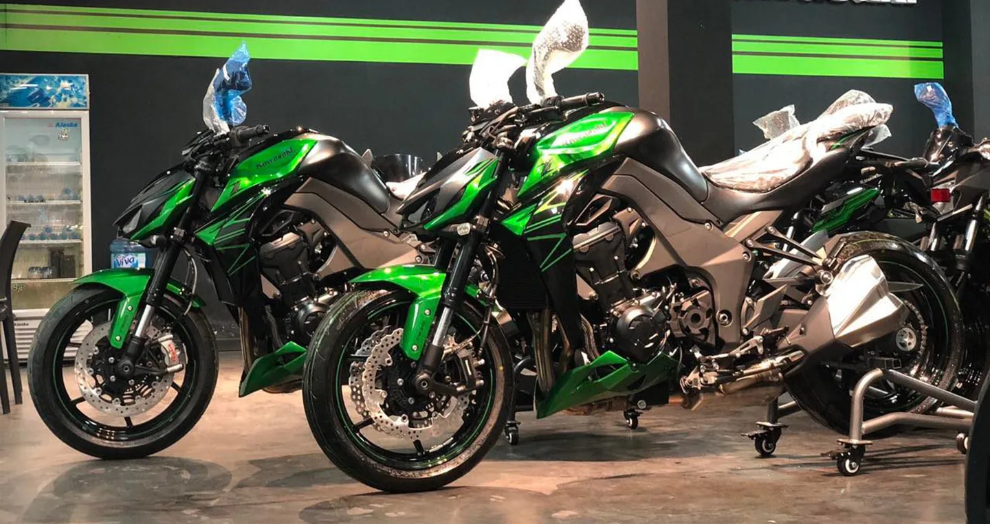 Kawasaki Z1000 và Z1000 R Edition 2022 sẽ có giá bán tại Việt Nam từ 425 triệu đồng