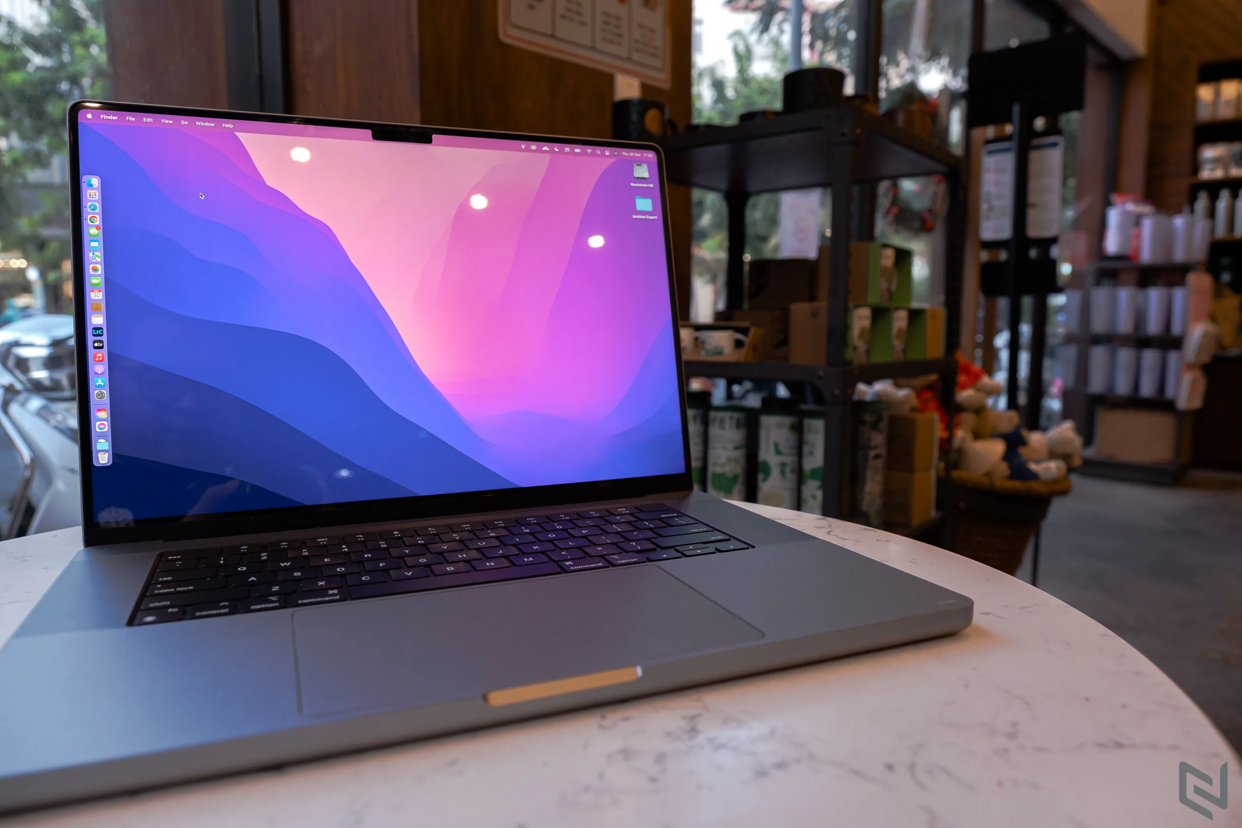 Trải nghiệm MacBook Pro 16-inch 2021 bản tiêu chuẩn chip M1 Pro