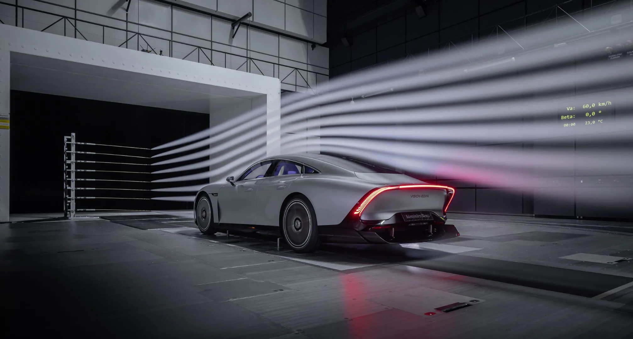 Mercedes-Benz trình làng concept Vision EQXX, mẫu xe tương lai với màn hình 8K 47.5-inch và phạm vi hoạt động lên đến 1,000 km