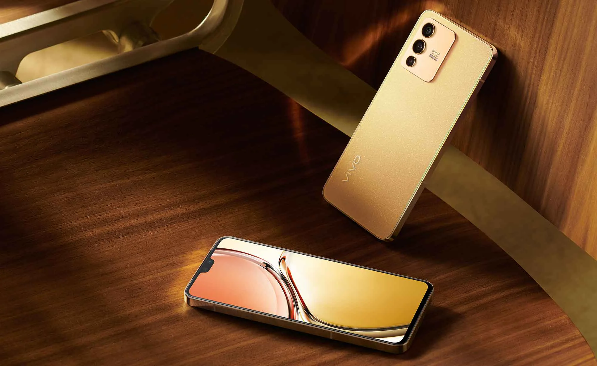 Chưa hết ngỡ ngàng vì smartphone selfie siêu đỉnh V23e, vivo lại chiều lòng fan với V23 5G selfie “đỉnh của chóp”