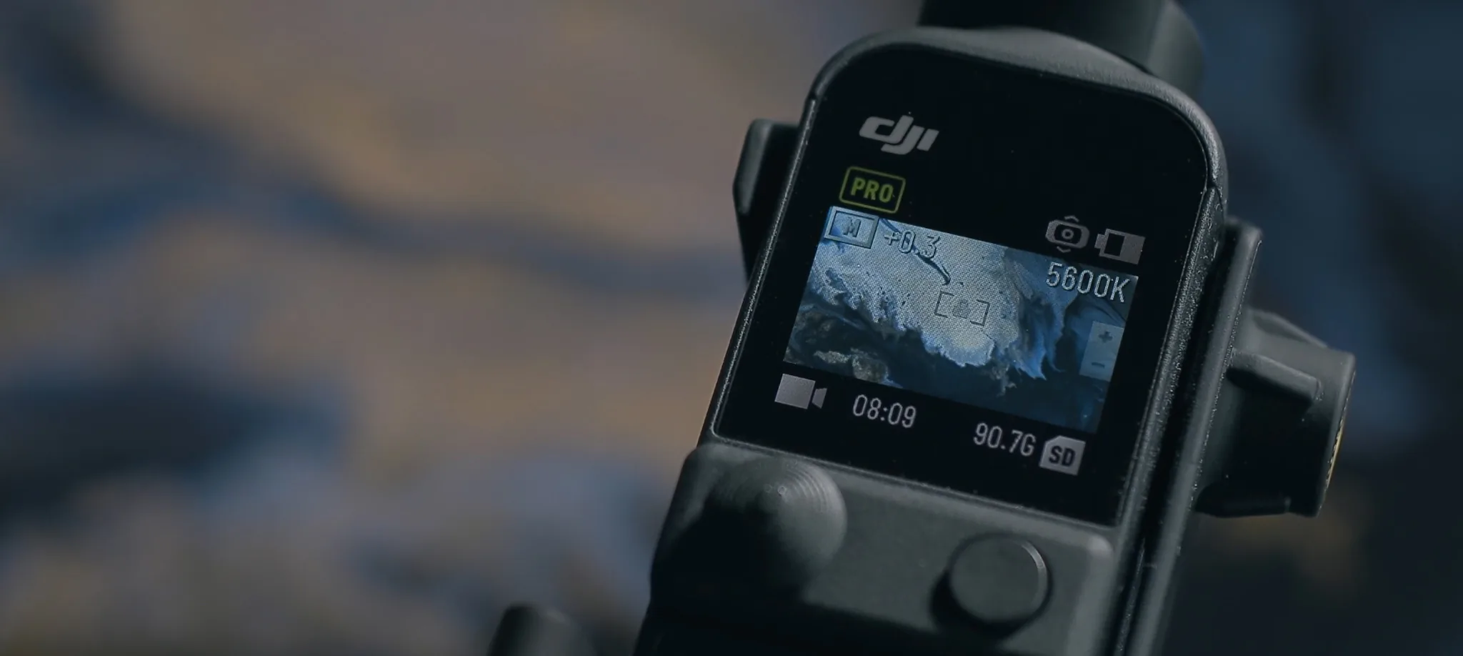 Chiêm ngưỡng khả năng quay cận cảnh ấn tượng từ DJI Pocket 2 qua đoạn video "Origin" đầy màu sắc