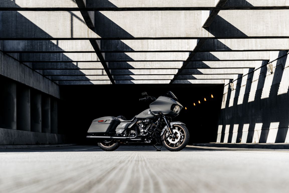 Bộ đôi Touring Road Glide ST và Street Glide ST 2022 từ Harley-Davidson sắp được ra mắt tại Việt Nam