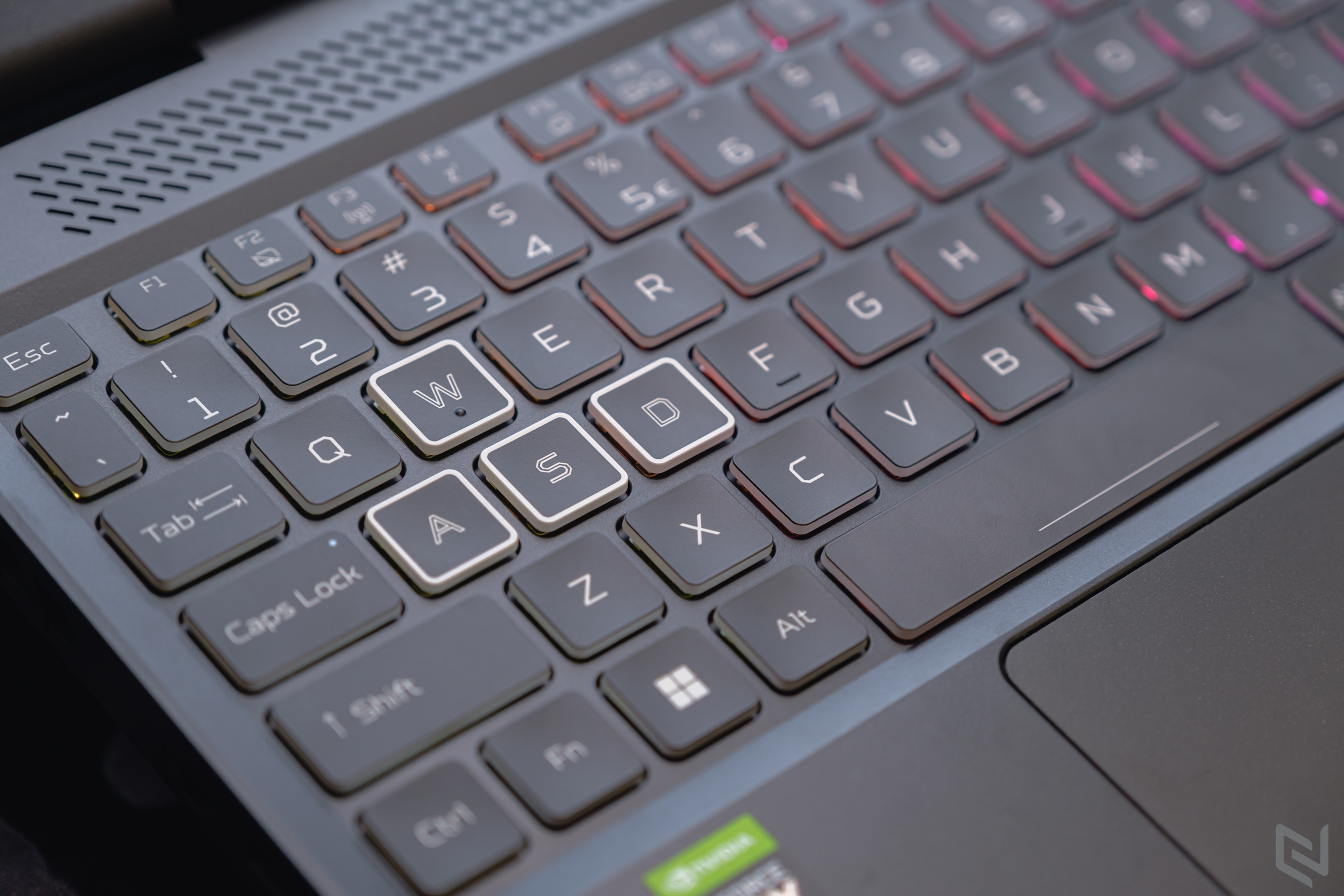 Acer Nitro 5 Tiger chính thức lên kệ, laptop gaming quốc dân giá từ 27.99 triệu