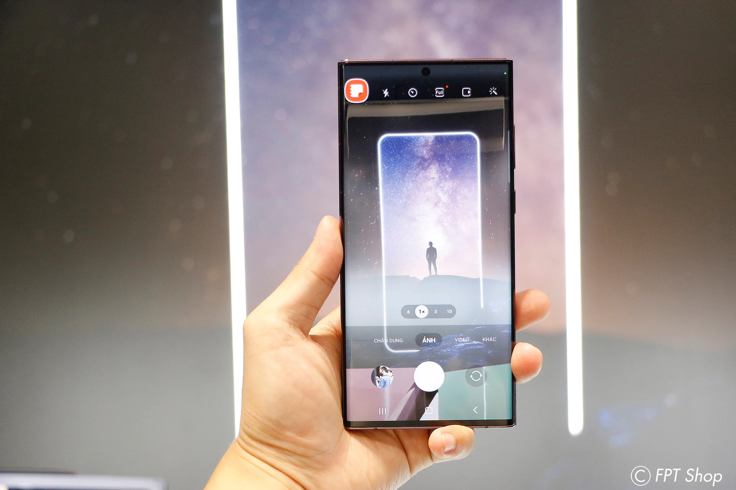 Dòng ‘Note’ đã trở lại trên Galaxy S22 Ultra, FPT Shop tặng ưu đãi đến 8 triệu cho khách đặt trước