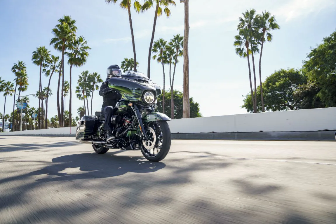 Harley-Davidson ra mắt loạt xe mô tô mới khởi đầu năm 2022 đầy mạnh mẽ
