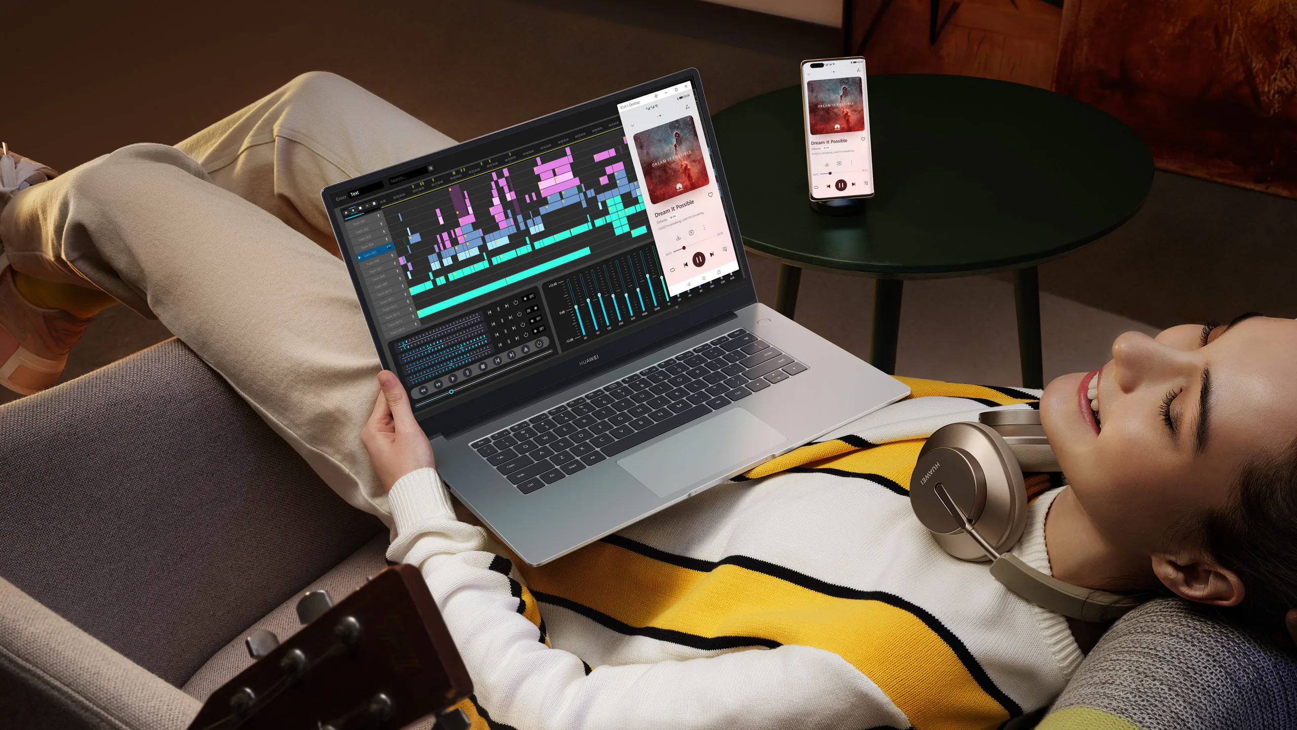 HUAWEI chính thức ra mắt laptop cao cấp đa năng MateBook 14 với thân máy kim loại