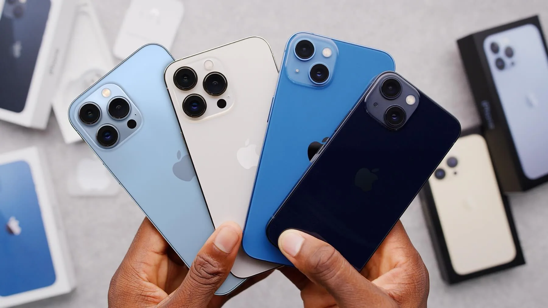 iPhone 13
