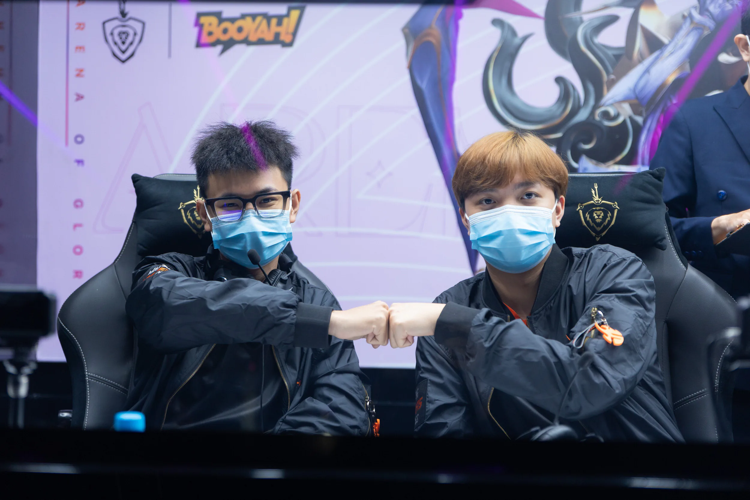Khai mạc Đấu Trường Danh Vọng mùa Xuân 2022 đạt top 3 thịnh hành Youtube, Team Flash và Saigon Phantom "thị uy" sức mạnh ngay trận đầu tiên