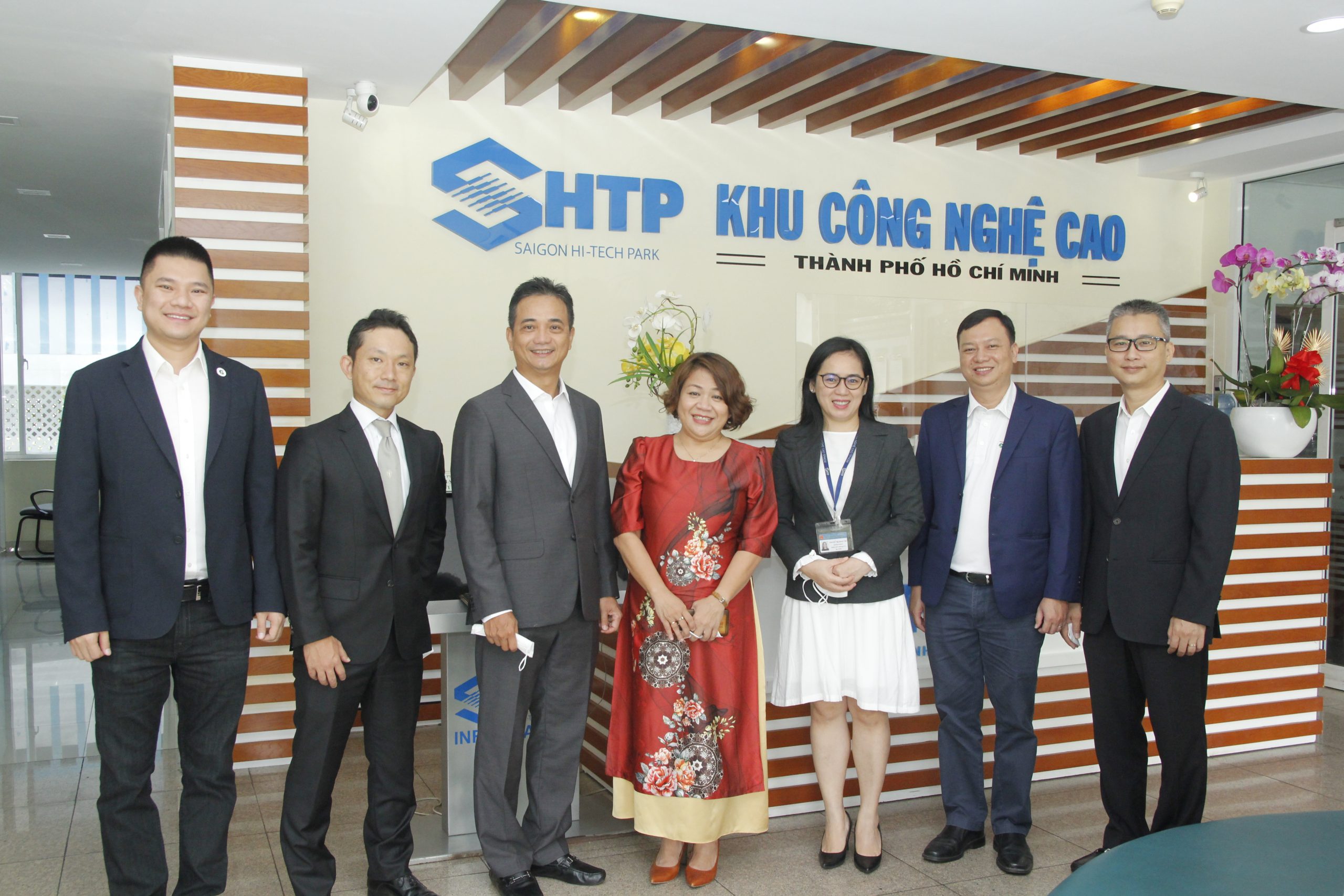 Công ty thành viên của GREENFEED Việt Nam thành lập liên doanh cùng Công ty NTT Nhật Bản xây dựng trung tâm dữ liệu tại thành phố Hồ Chí Minh