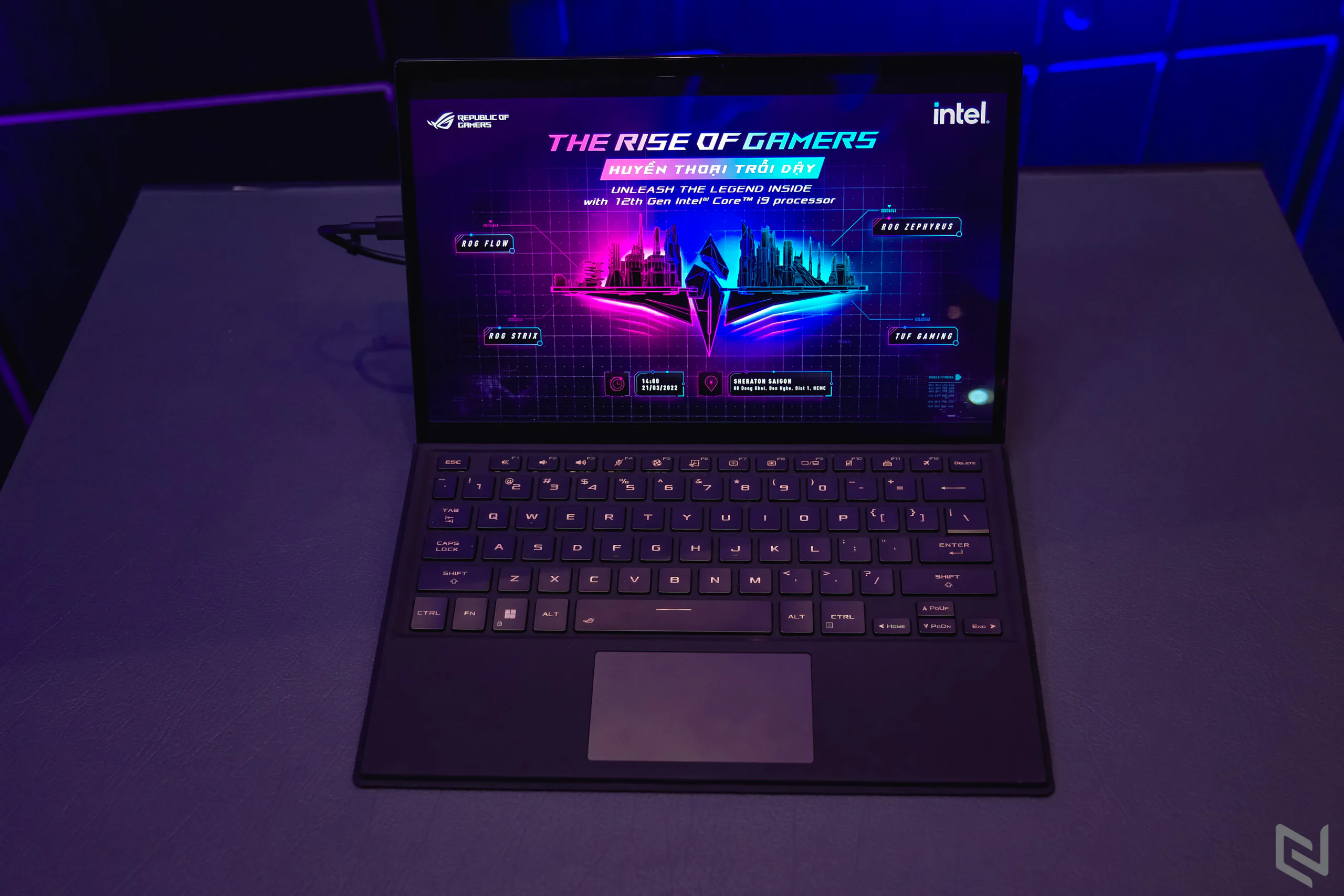 ROG Flow Z13: Gaming Tablet mạnh nhất thế giới ra mắt, giá từ 49,990,000 VND
