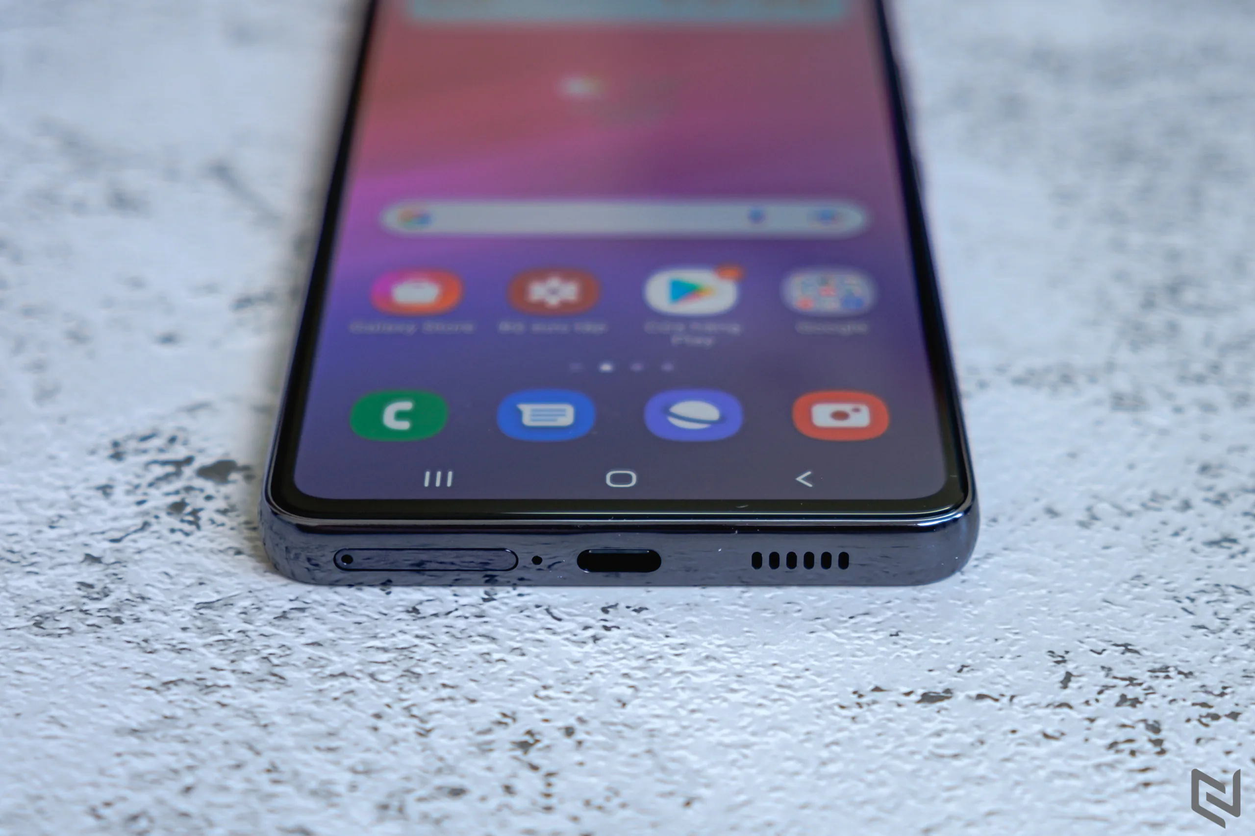 Mở hộp Samsung Galaxy A53 5G chính hãng: Trải nghiệm toàn diện với một mức giá tốt