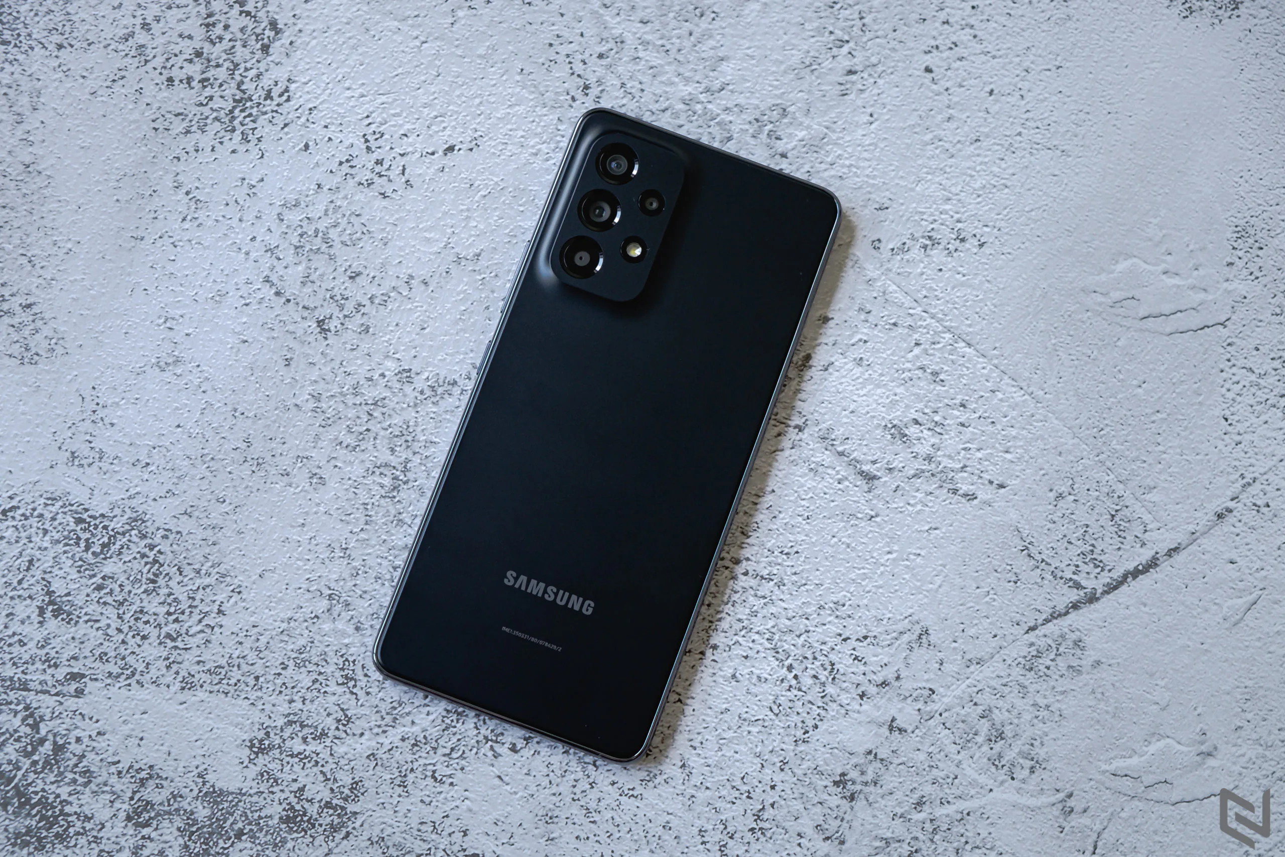 Mở hộp Samsung Galaxy A53 5G chính hãng: Trải nghiệm toàn diện với một mức giá tốt
