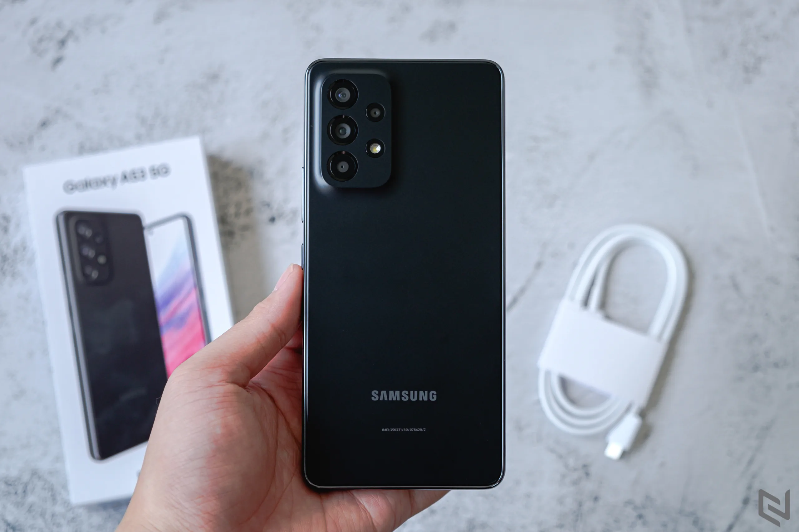 Mở hộp Samsung Galaxy A53 5G chính hãng: Trải nghiệm toàn diện với một mức giá tốt