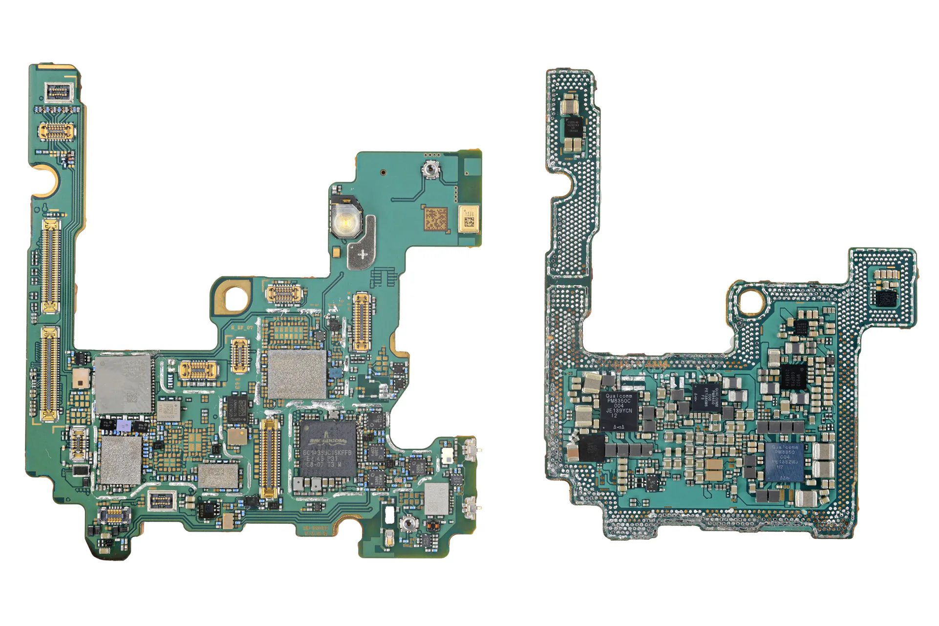 Tháo tung Galaxy S22 Ultra cùng iFixit: Hệ thống làm mát và nhiều thành phần phức tạp
