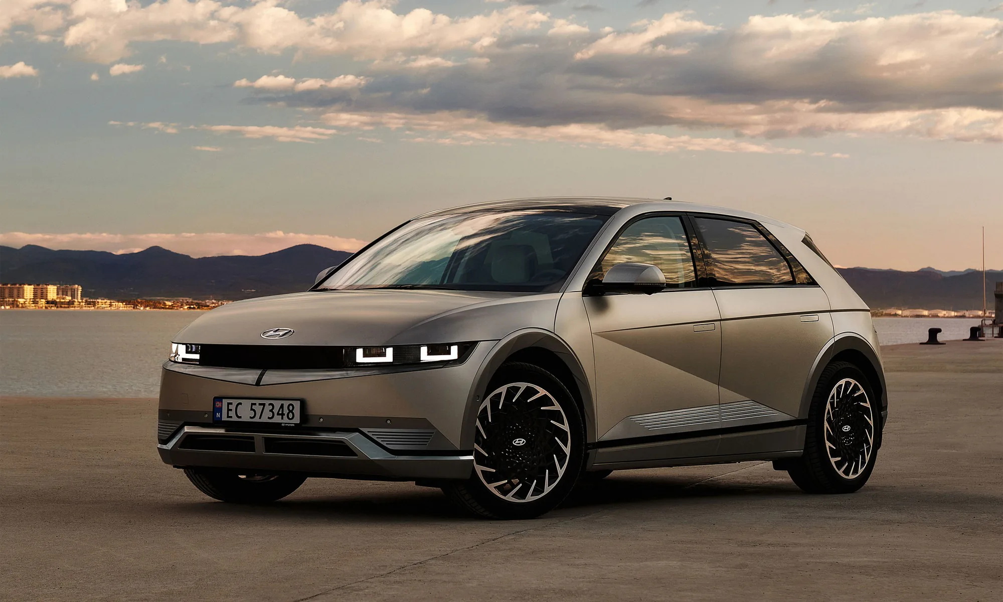 3 ứng cử viên cuối tại World Car of the Year 2022 đều là xe điện