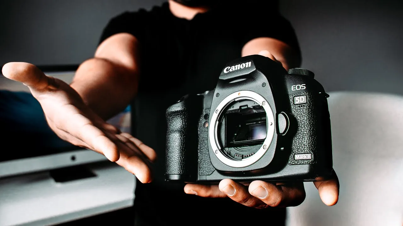 Canon kỉ niệm 35 năm ra mắt hệ thống EOS
