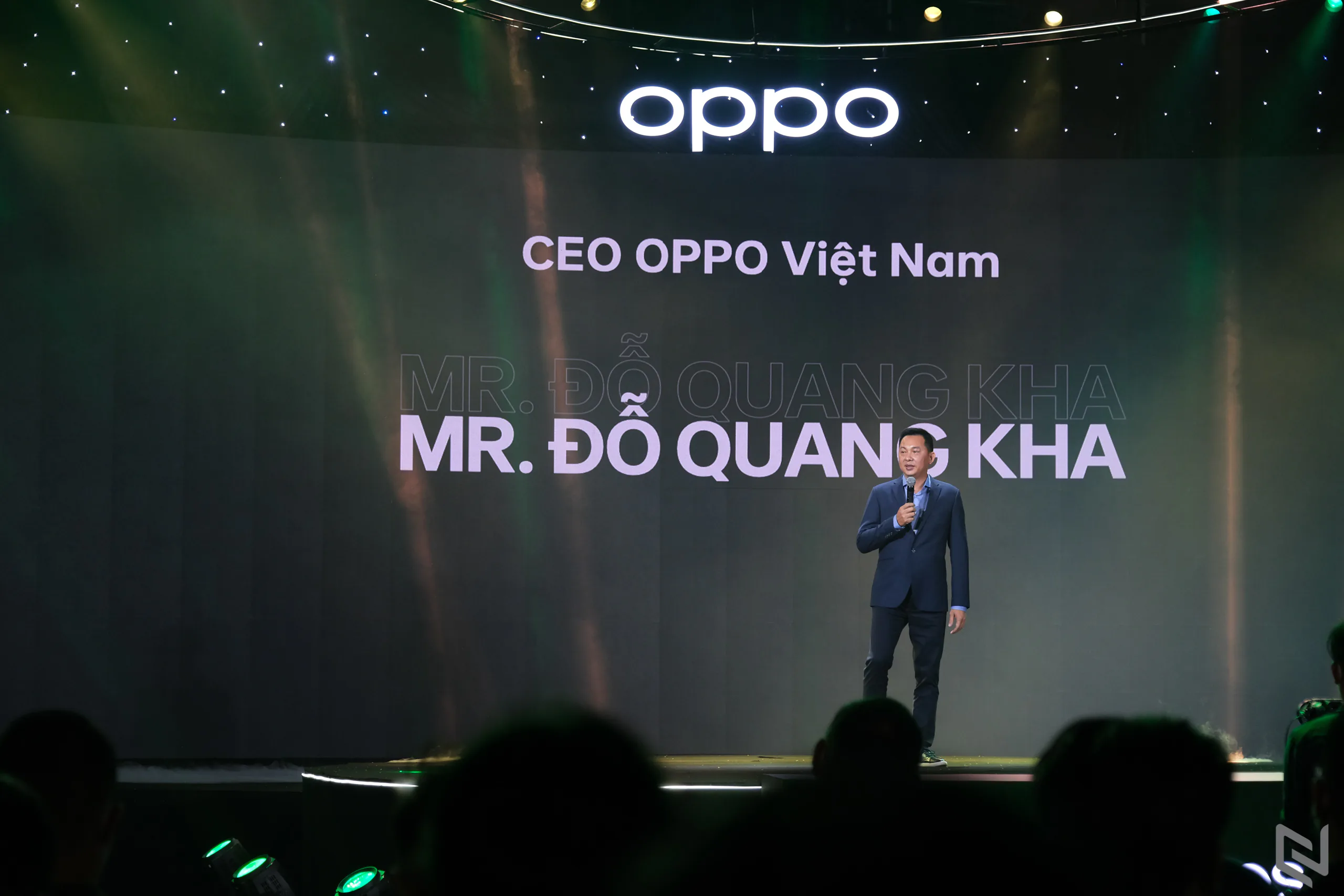 OPPO Reno7 Series 5G bật mở kỷ lục đặt hàng ngay lần đầu tiên đặt chân vào phân khúc cận cao cấp