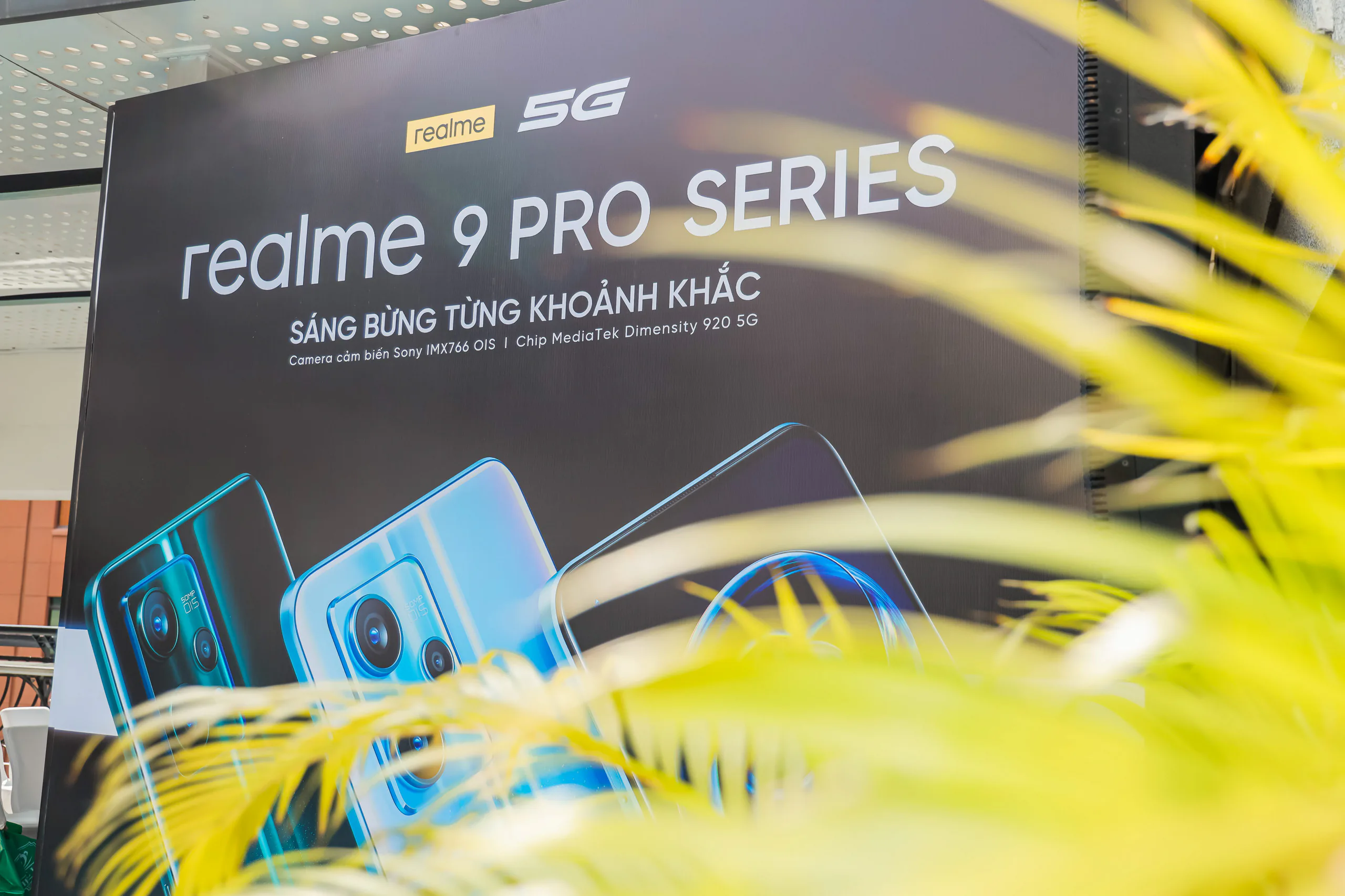 realme trình làng 4 siêu phẩm mới: Công nghệ sạc nhanh nhất thế giới, realme GT 2 Series, realme 9 Pro Series, realme C35