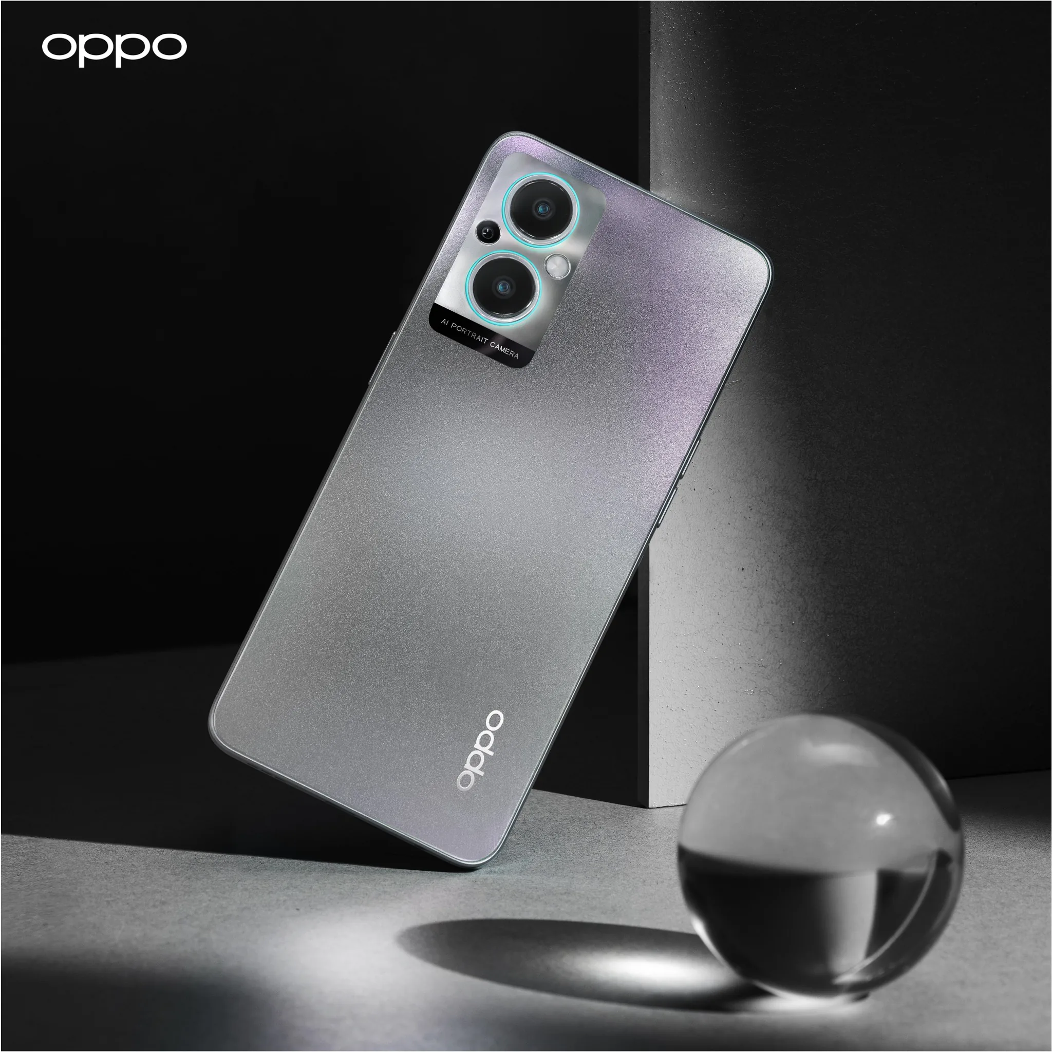 Oppo Reno7 Z 5G sắp ra mắt tại Việt Nam với Snapdragon 695, màn hình AMOLED và tích hợp đèn LED viền camera
