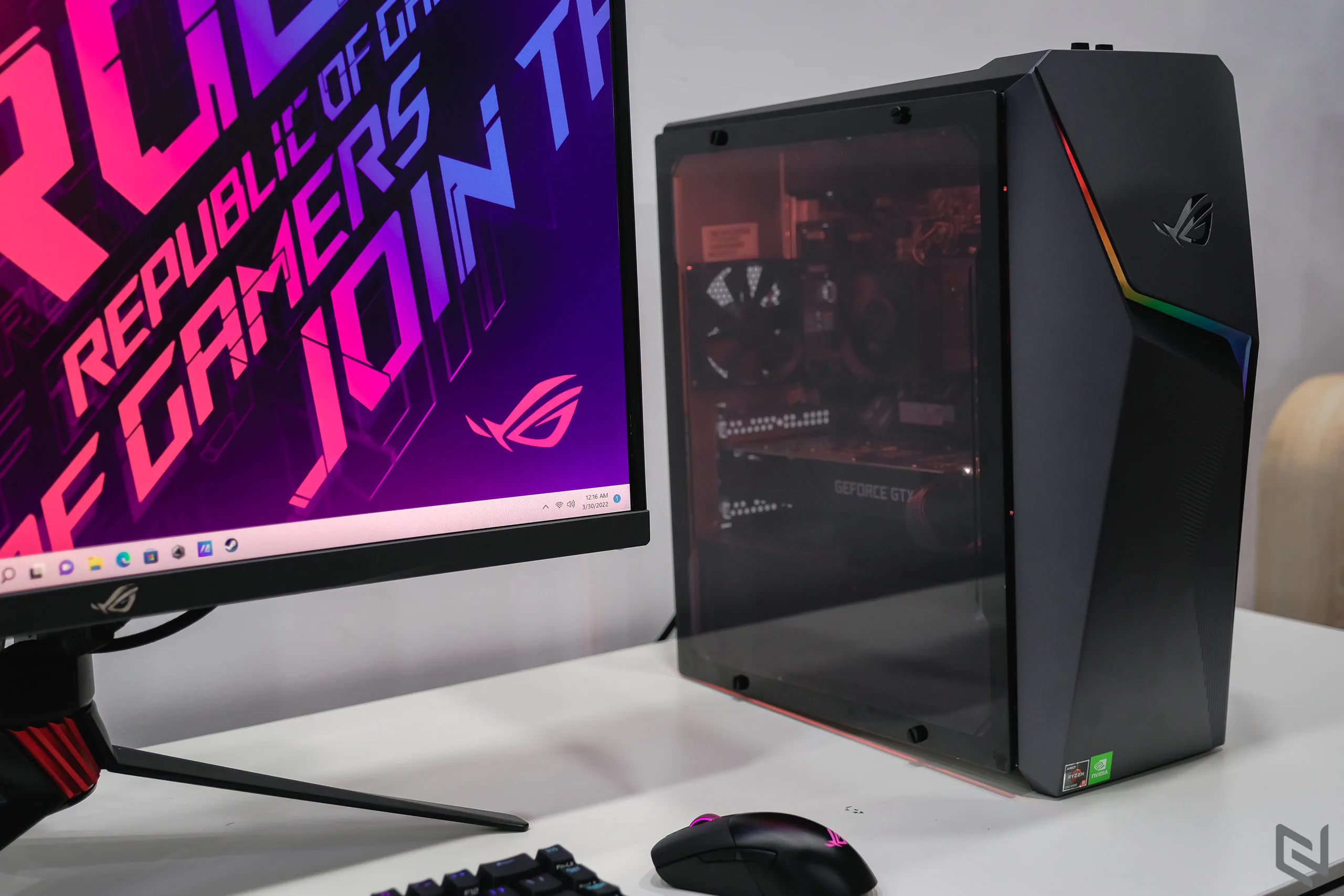 ROG ra mắt bộ đôi máy bộ ROG Strix GA35 G35DX và ROG Strix G10DK cho cộng đồng game thủ