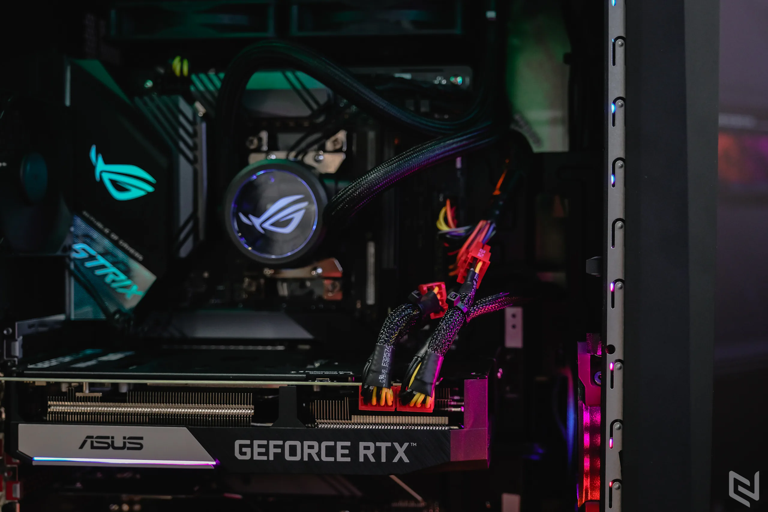 ROG ra mắt bộ đôi máy bộ ROG Strix GA35 G35DX và ROG Strix G10DK cho cộng đồng game thủ