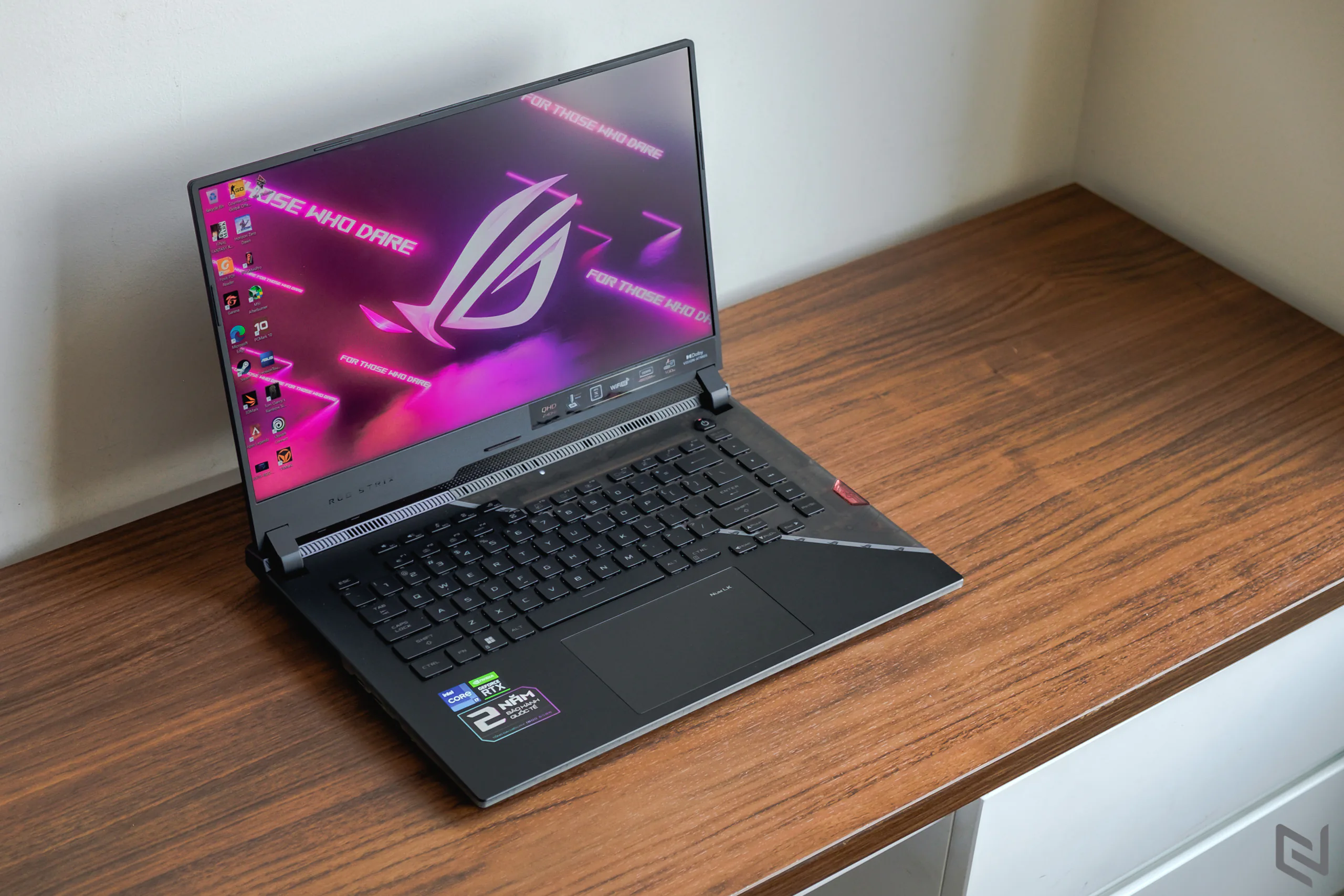 Đánh giá laptop ROG Strix Scar 15 2022: Nâng cấp đúng chỗ và MUX Switch thì quá tuyệt!