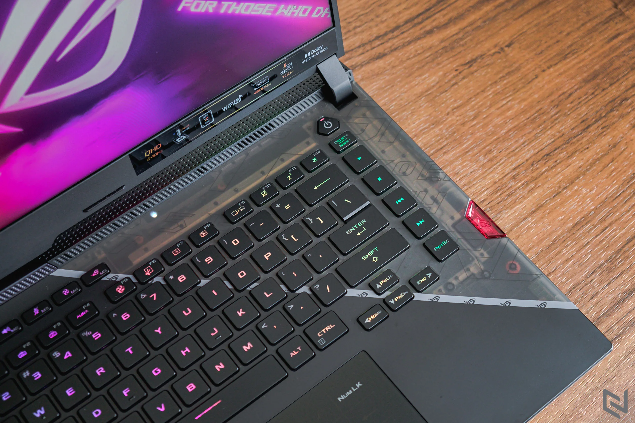 Đánh giá laptop ROG Strix Scar 15 2022: Nâng cấp đúng chỗ và MUX Switch thì quá tuyệt!