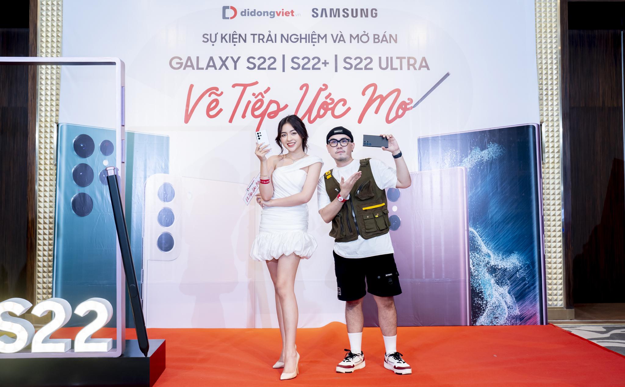 Samsung Galaxy S22 series đạt doanh số khủng ngay trong ngày đầu tiên mở bán