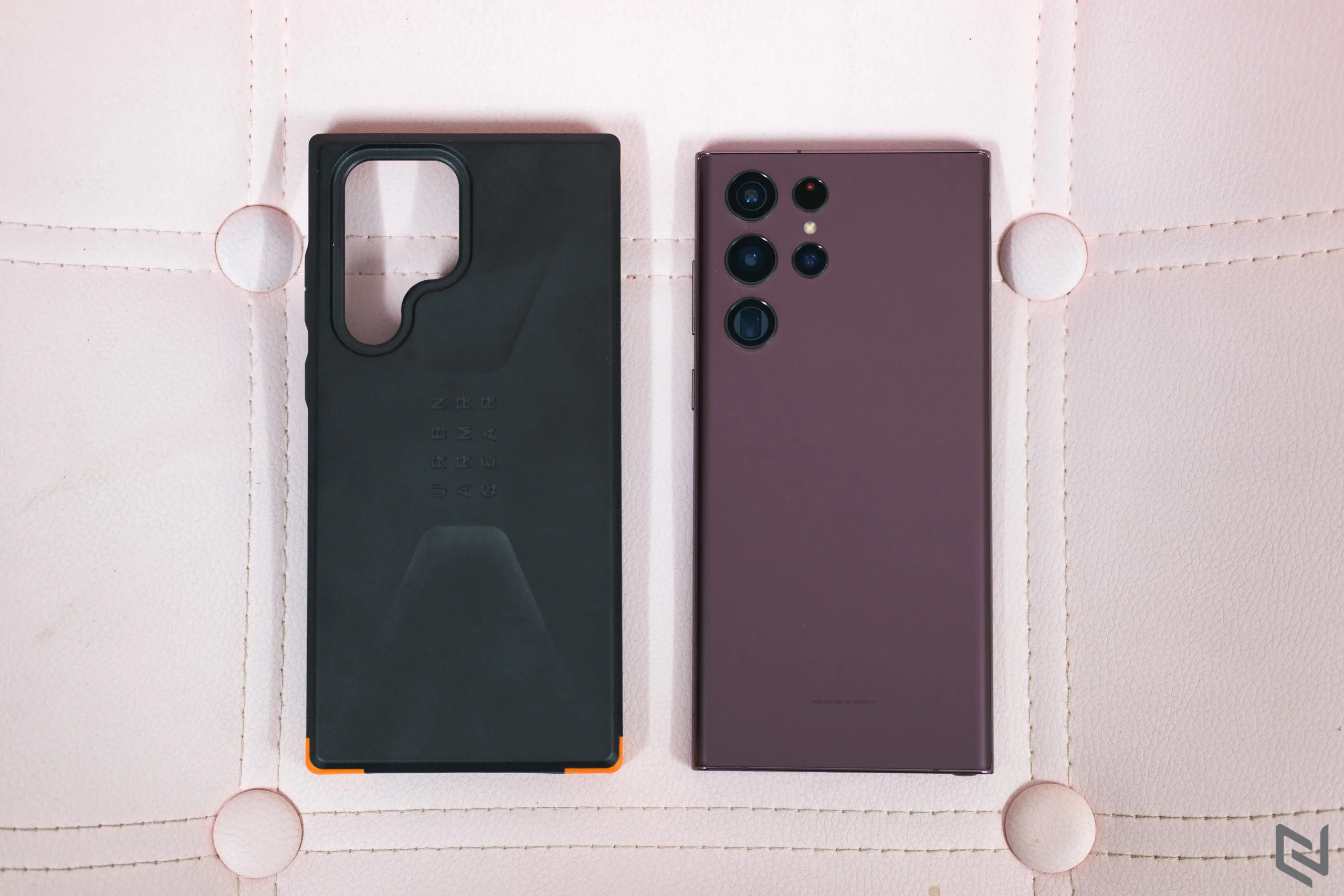 Trên tay ốp lưng UAG Civilian cho Samsung Galaxy S22 Ultra