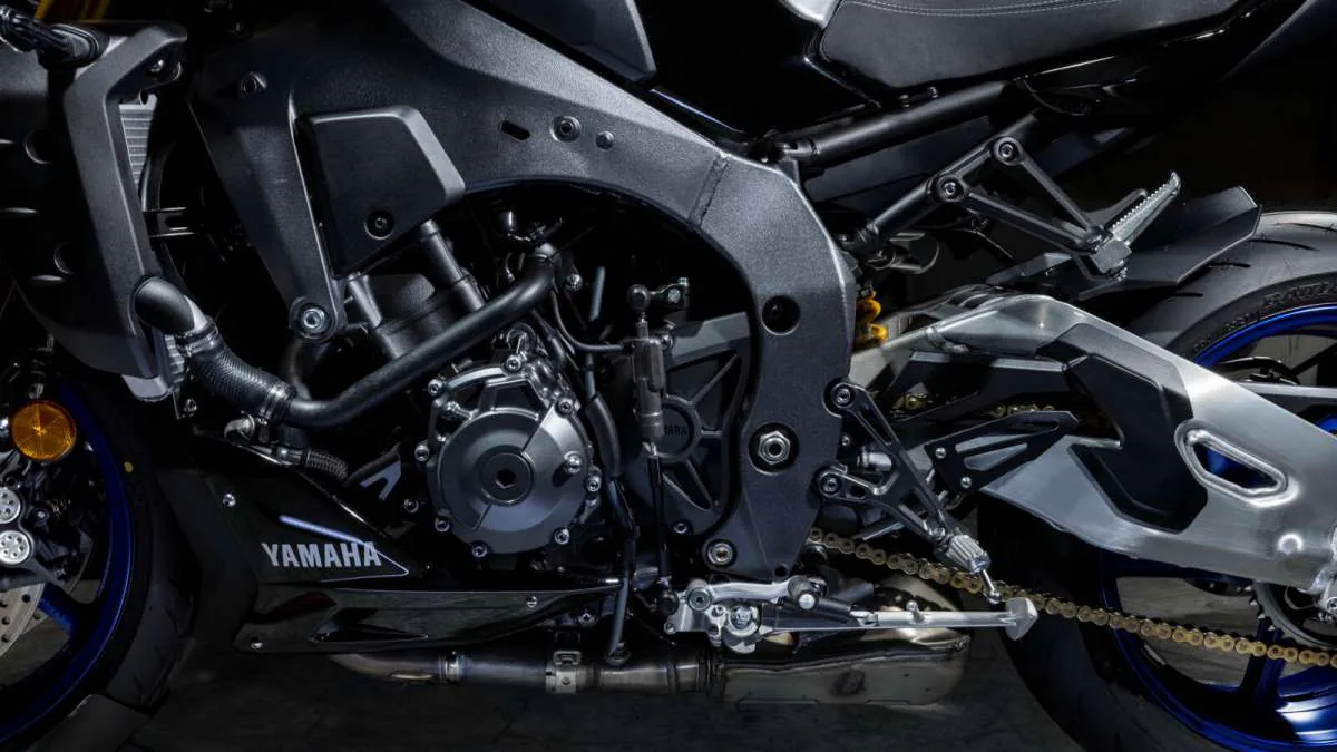 Khám phá Yamaha MT-10 SP 2021 giá 510 triệu lấy cảm hứng từ siêu phẩm” YZF-R1M