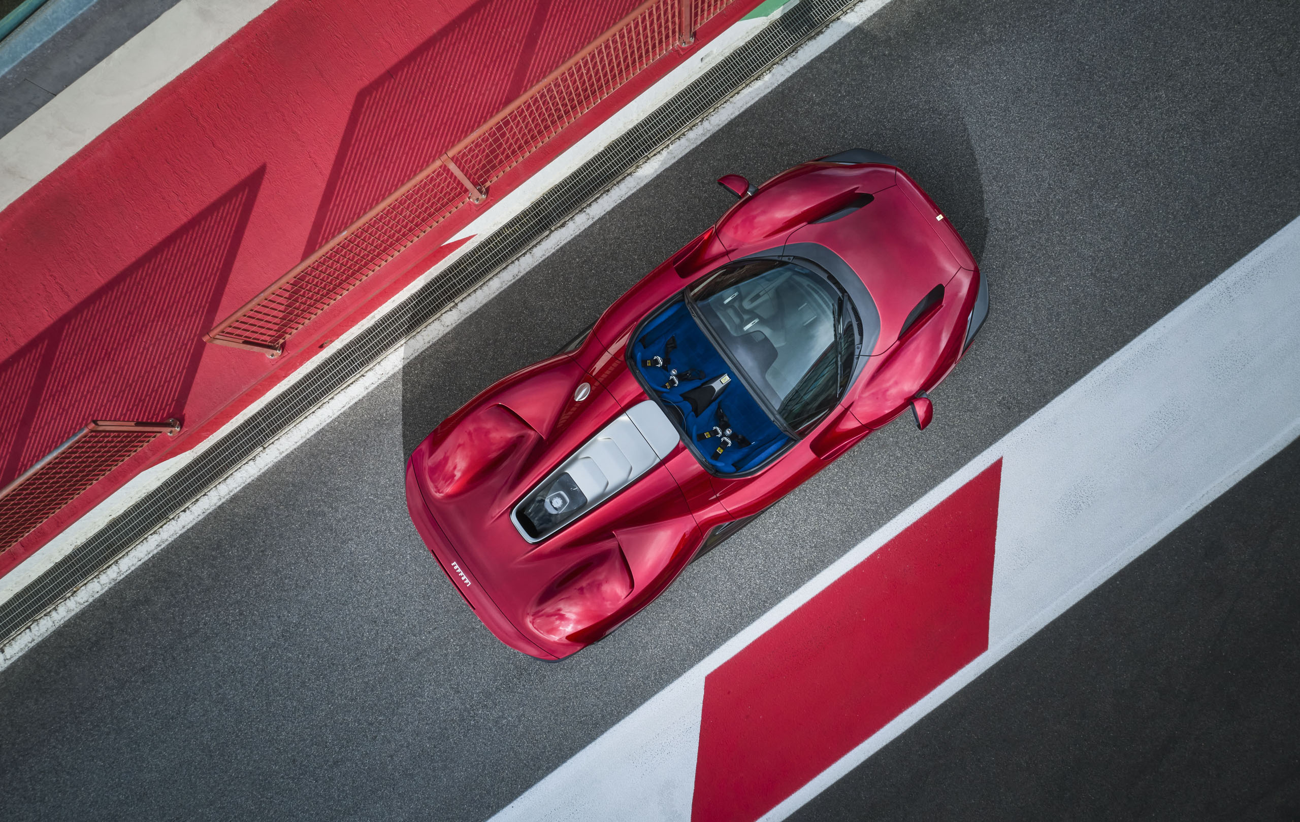 Ferrari Daytona SP3 nhận giải Red Dot: Best of the Best 2022