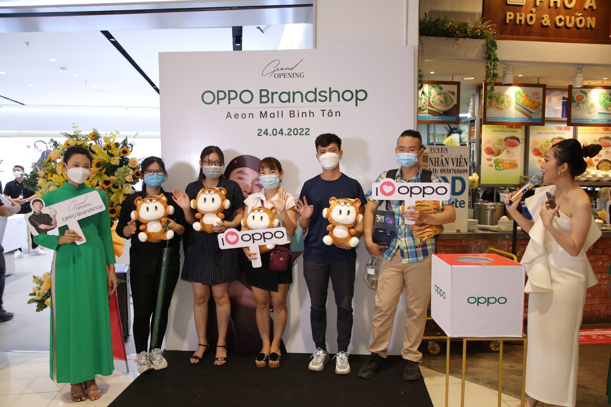 OPPO ra mắt chuỗi OPPO Experience Store trên toàn quốc trong tháng 4/2022, mang đến không gian trải nghiệm đẳng cấp cho người dùng