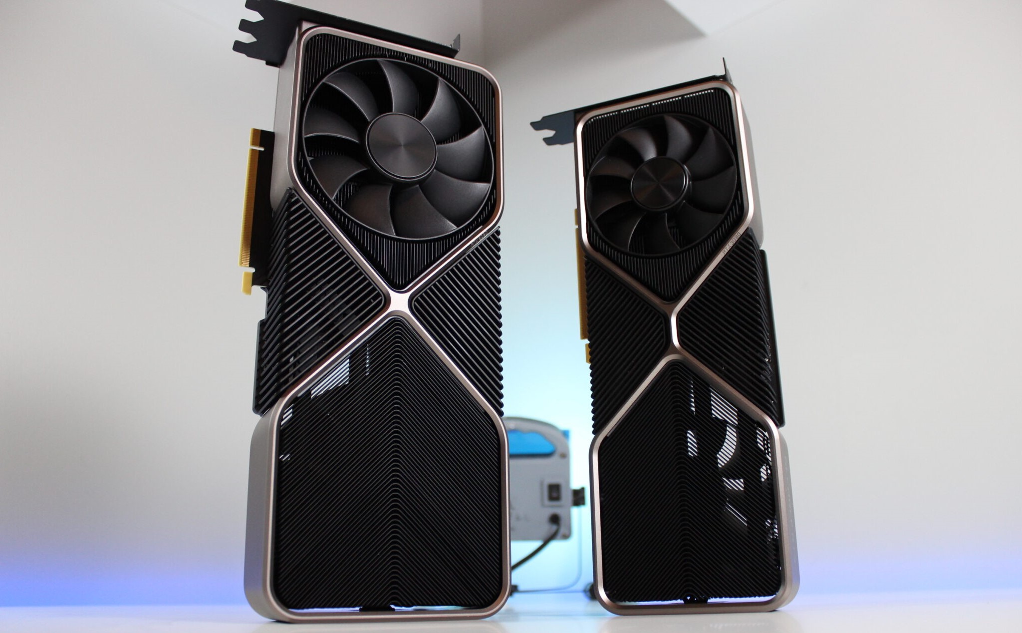 Thế hệ NVIDIA GeForce RTX 40 Series “Ada Lovelace” có thể vẫn sẽ dùng PCIe Gen 4