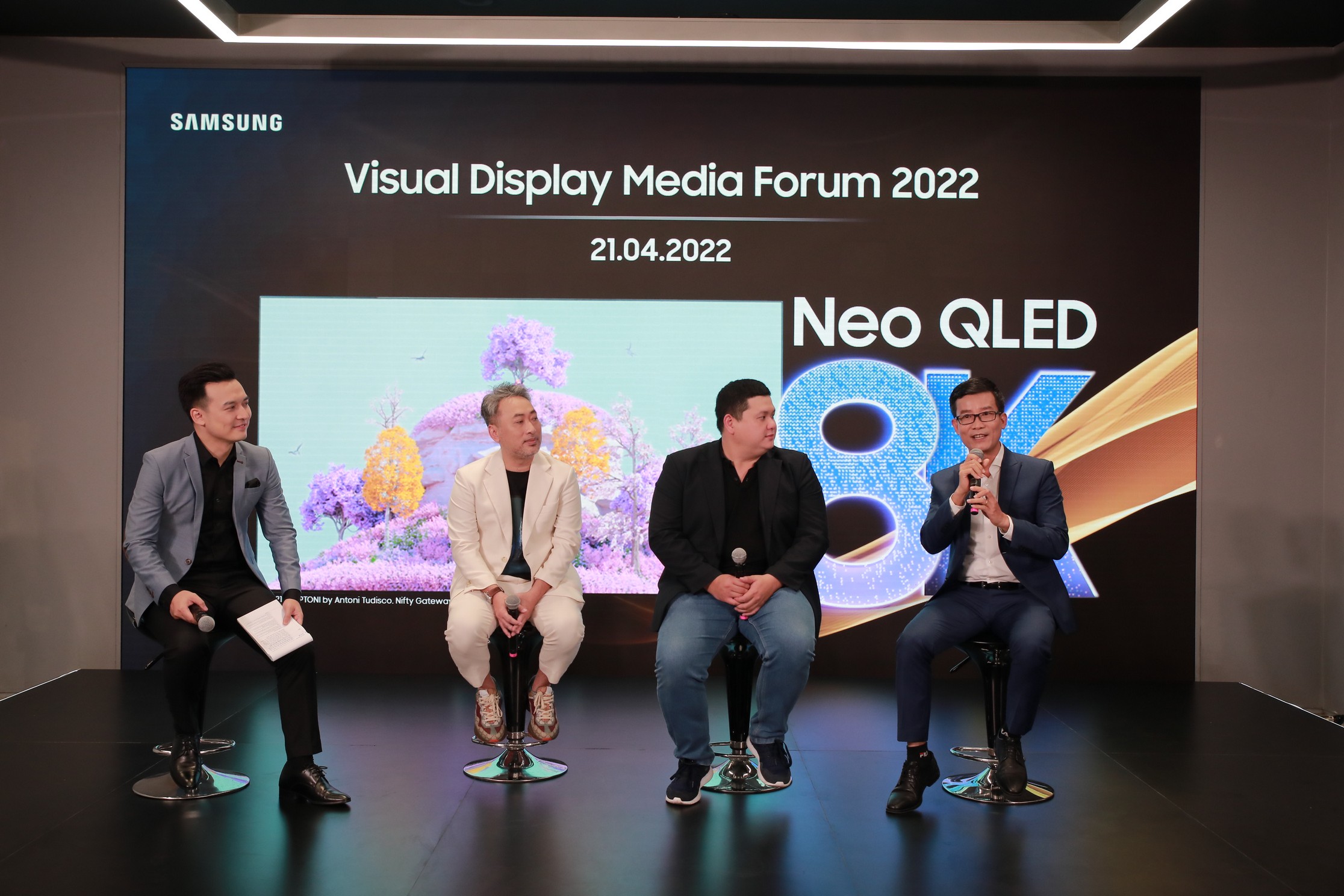 Trải nghiệm TV Samsung 2022 đầu tiên Việt Nam tại Diễn đàn VD Media Forum