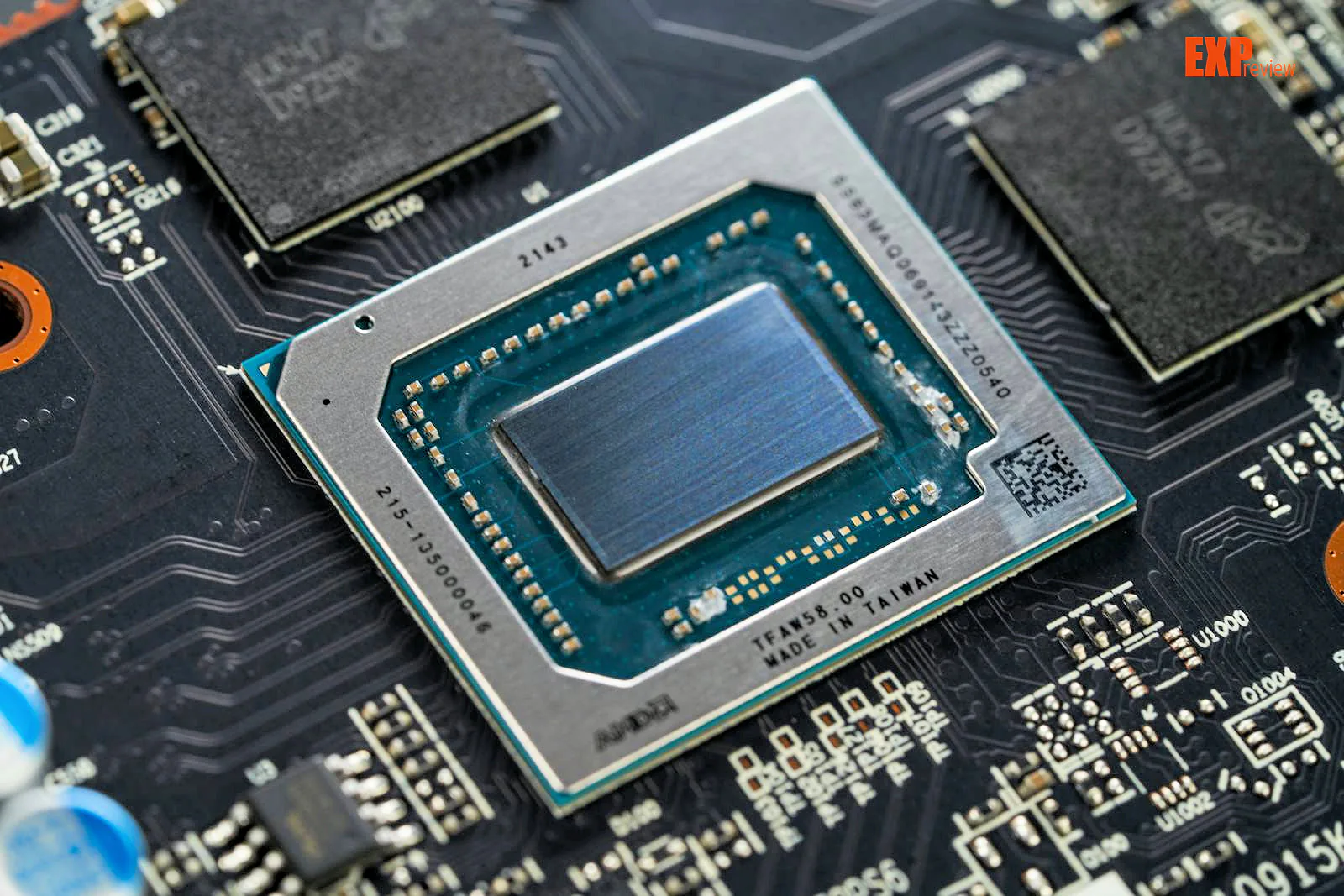 AMD ra mắt card đồ hoạ RX 6400 mới kích thước nhỏ, giá chỉ 159 USD