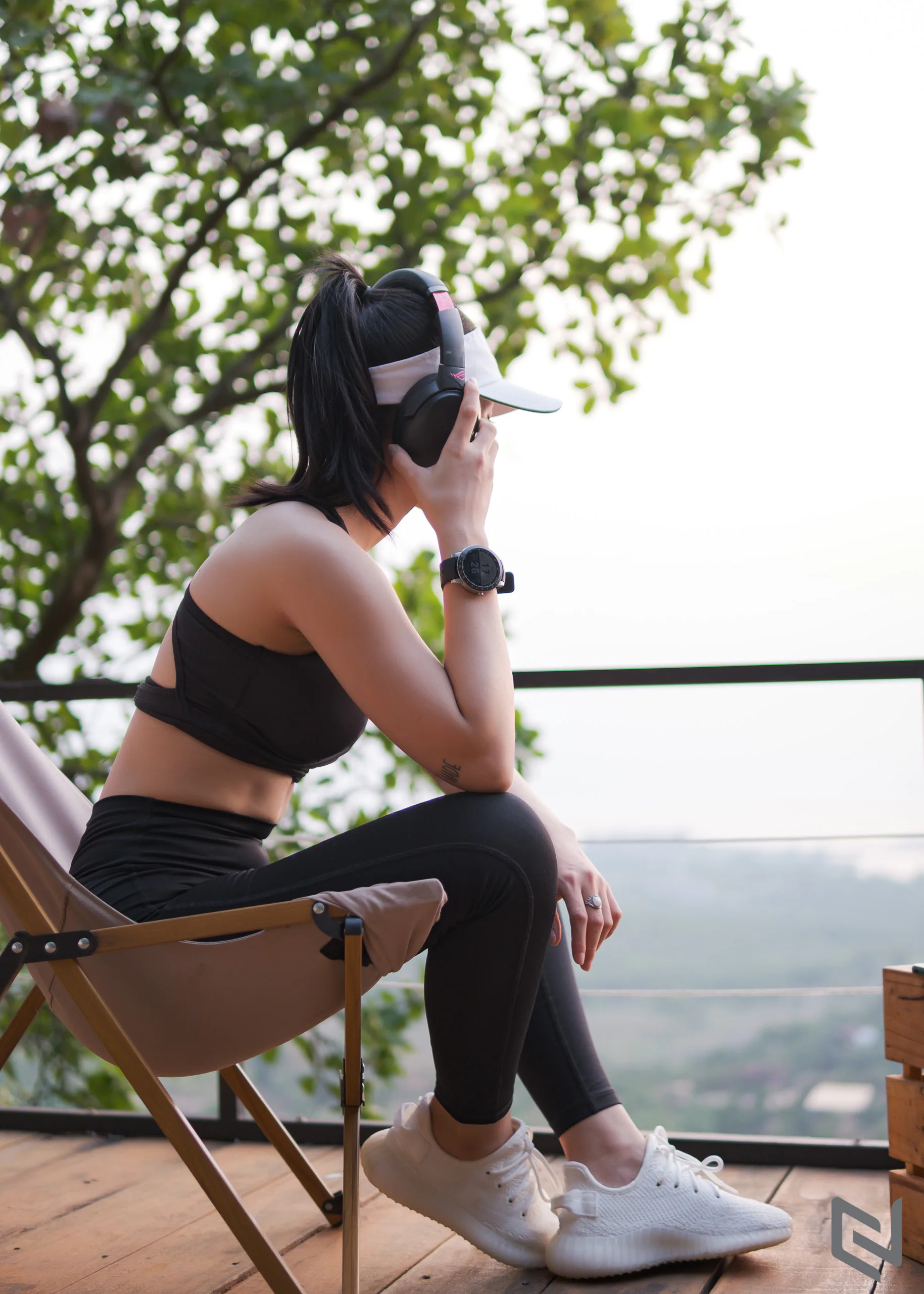 ASUS giới thiệu smartwatch VivoWatch 5, đồng hồ đeo tay đo được huyết áp