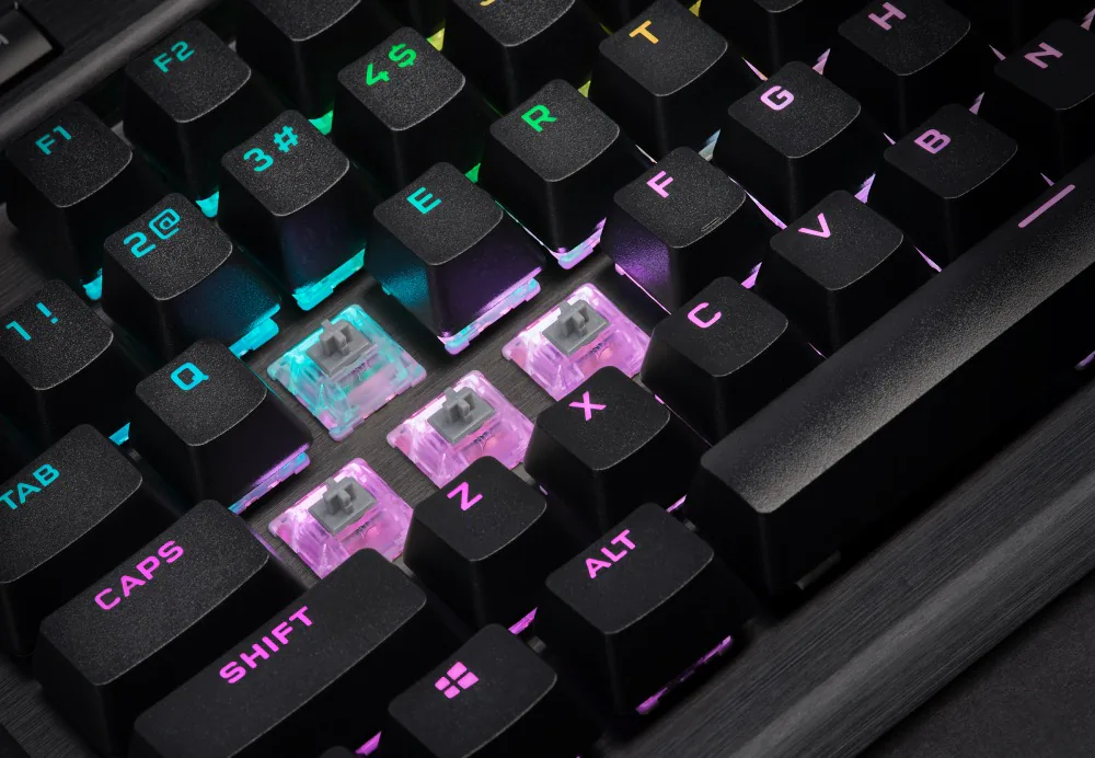 CORSAIR công bố bàn phím cơ quang học K70 RGB TKL: Thiết kế dành cho nhà vô địch