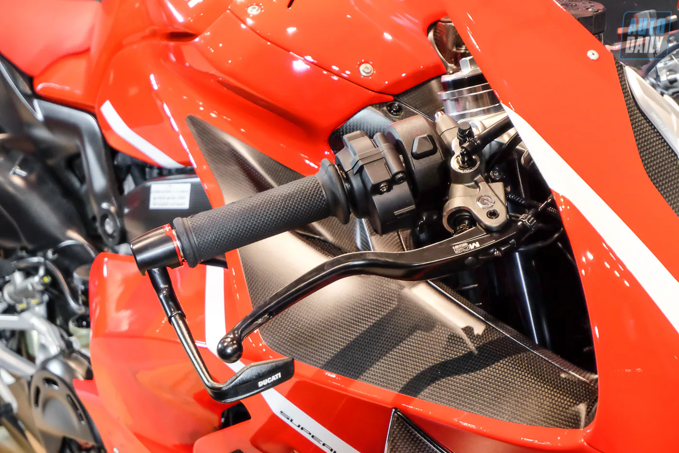 Ngắm nhìn siêu phẩm Ducati Superleggera V4 giá gần 6 tỷ độc nhất tại Việt Nam