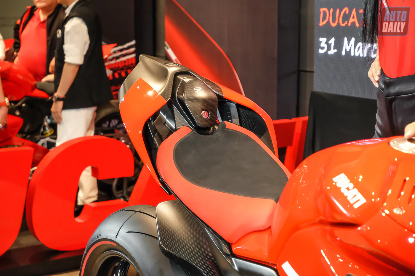 Ngắm nhìn siêu phẩm Ducati Superleggera V4 giá gần 6 tỷ độc nhất tại Việt Nam