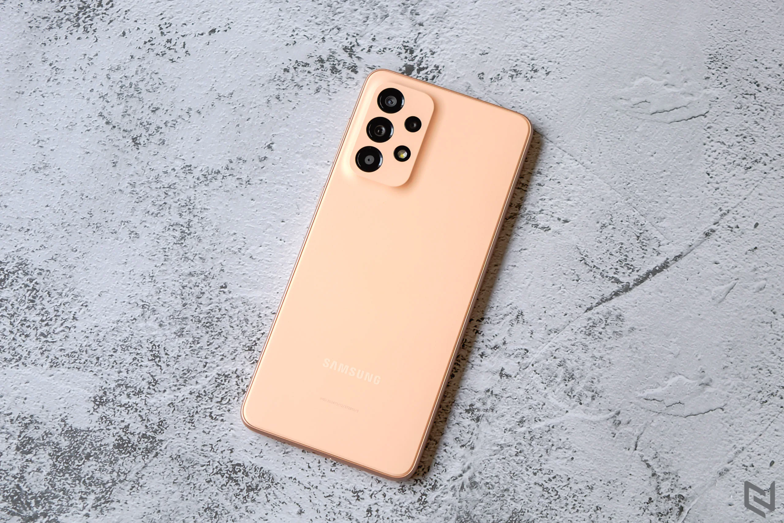 Mở hộp và trên tay Samsung Galaxy A33 5G: Tuỳ chọn màu sắc trẻ trung và hiệu năng mạnh mẽ