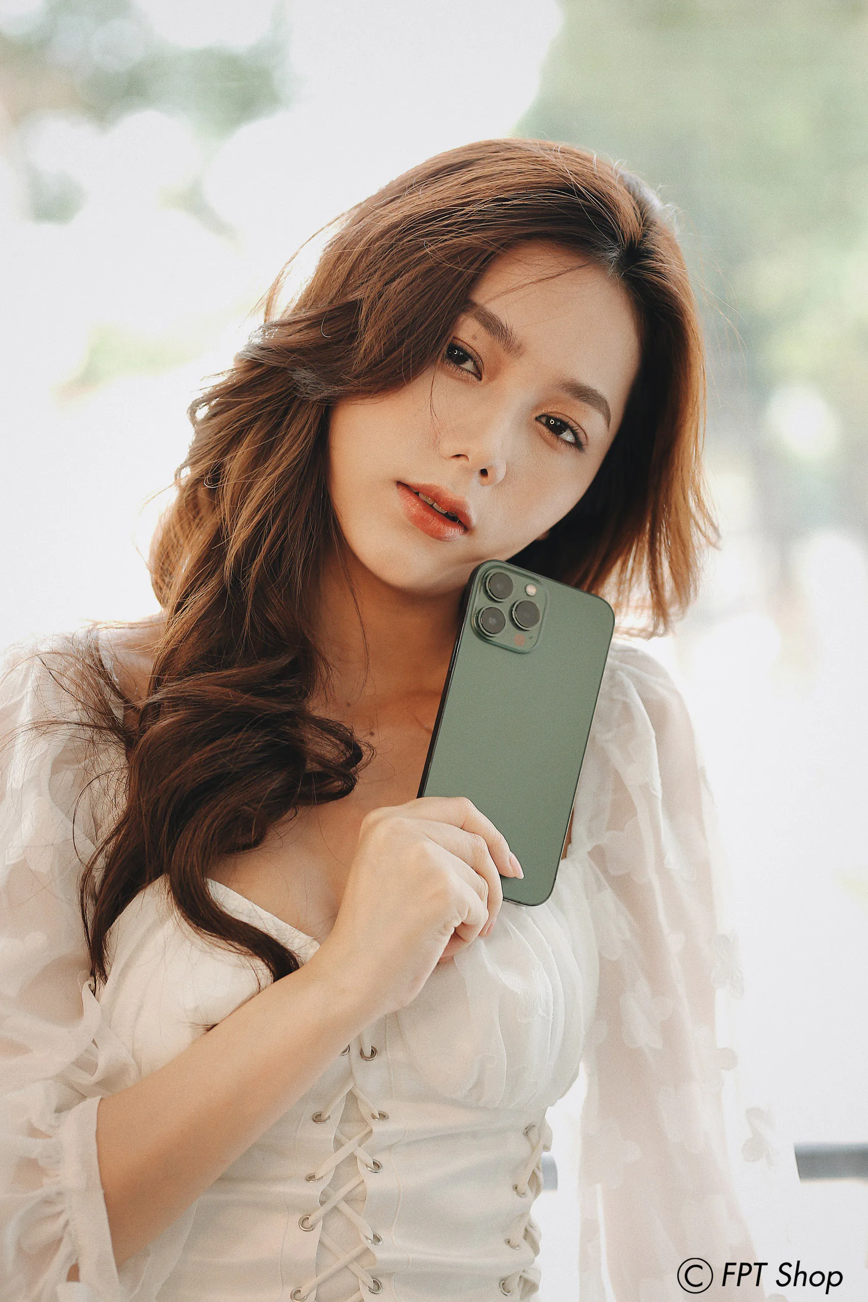 FPT Shop giảm đến 6 triệu, nhân đôi bảo hành khi đặt trước iPhone 13 Series Xanh lá mới