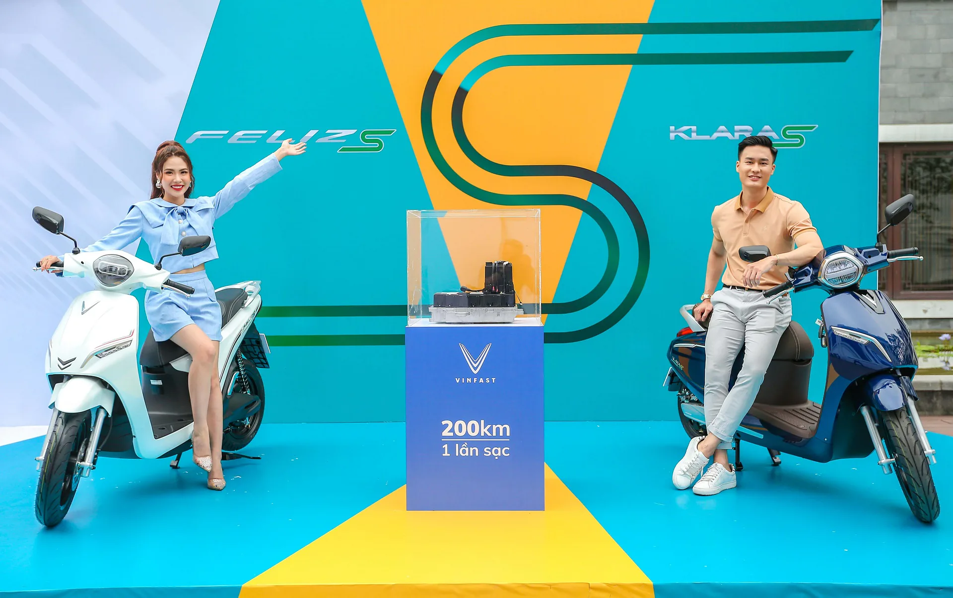 VinFast ra mắt 5 mẫu xe máy điện di chuyển được gần 200 km/lần sạc