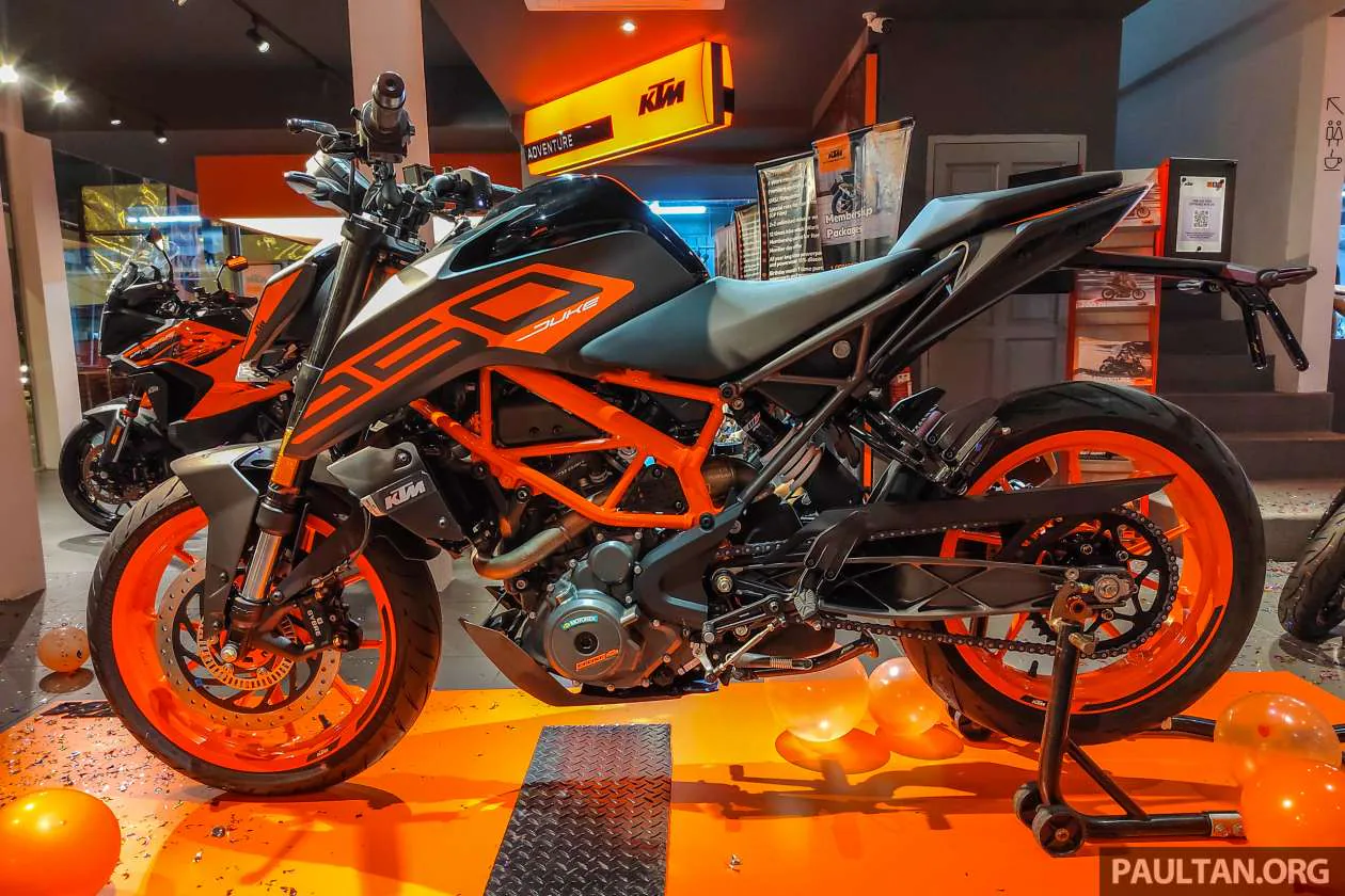 KTM Duke 250 2022 sẽ có bộ cánh mới hấp dẫn hơn, giá bán dự kiến không đổi